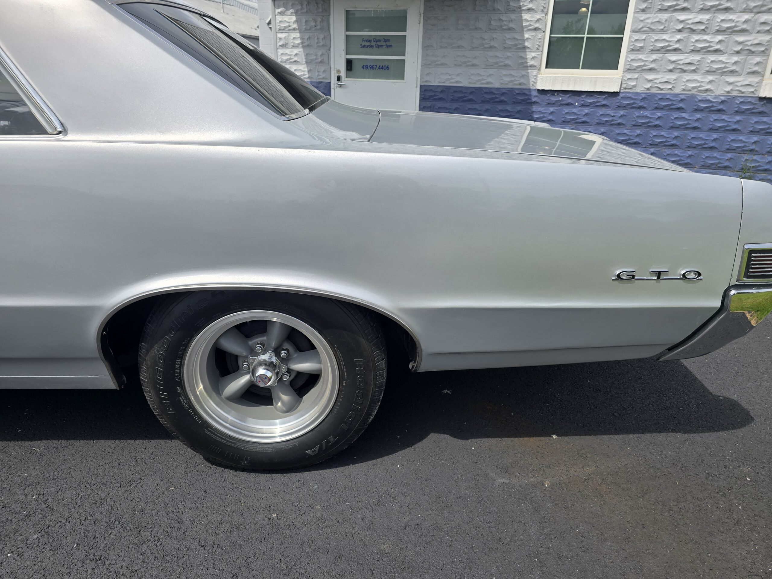 
								1965 Pontiac Tempest (GTO Replica) full									