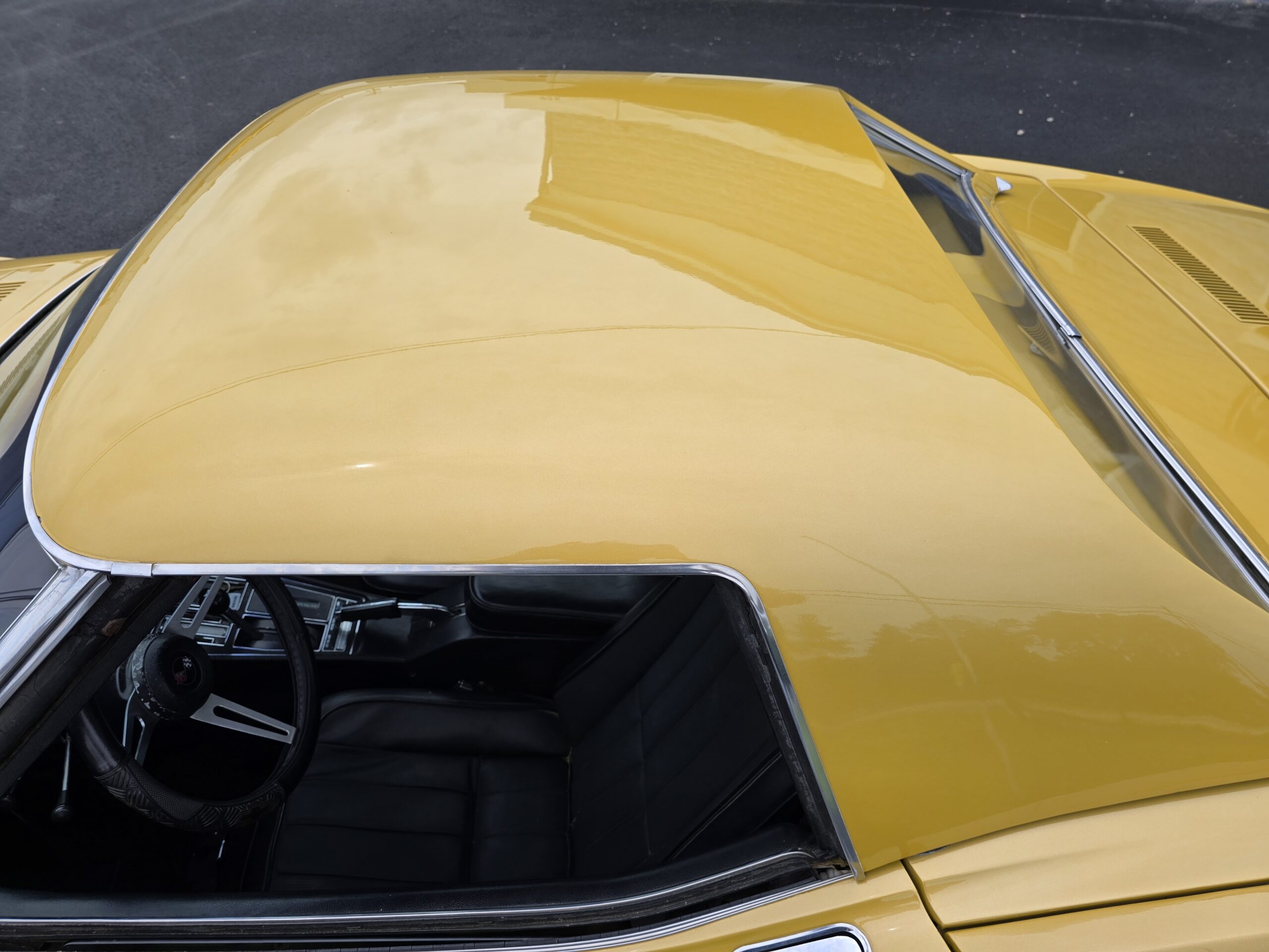 
								1971 Chevy Corvette Convertible full									