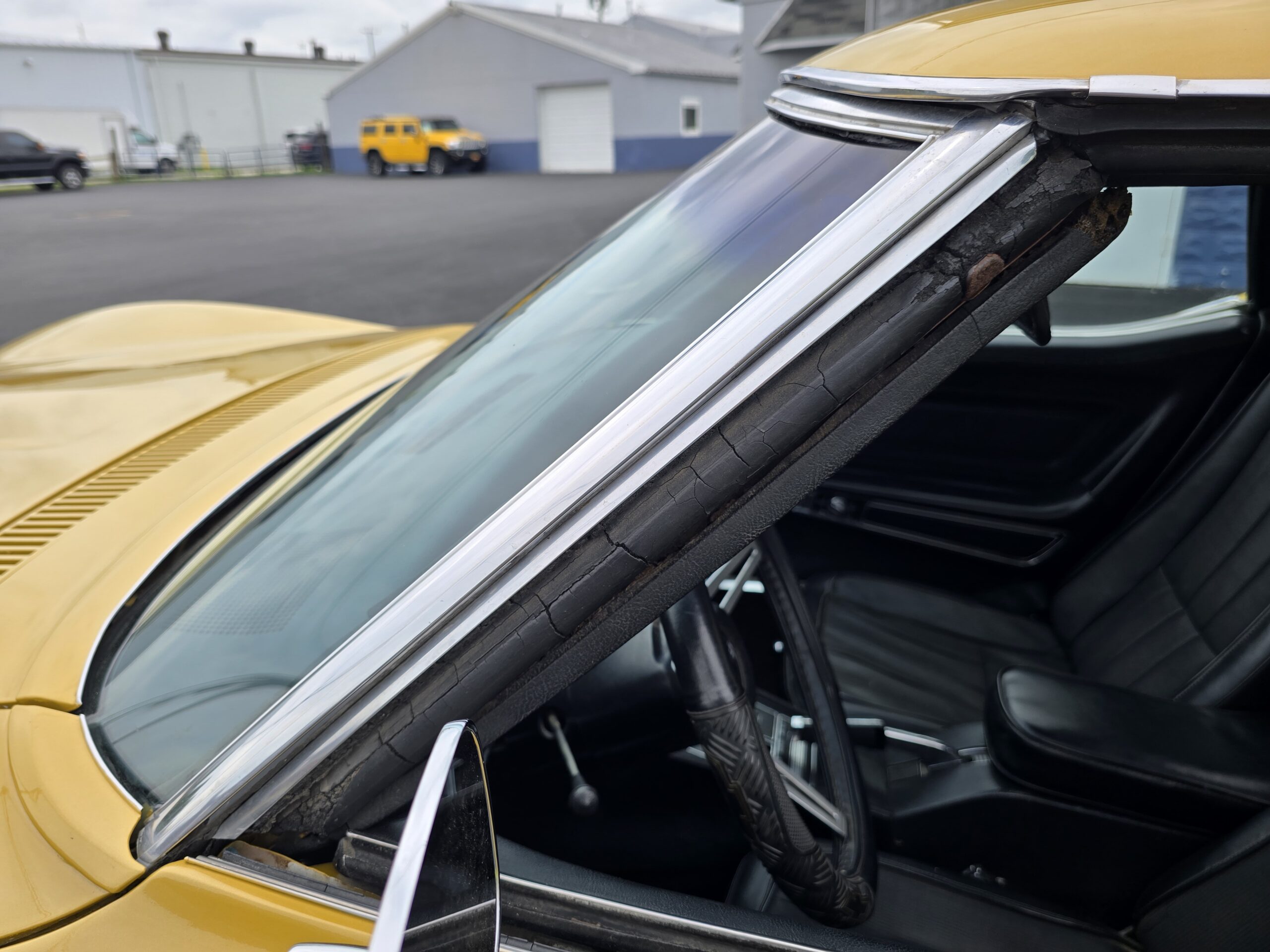 
								1971 Chevy Corvette Convertible full									