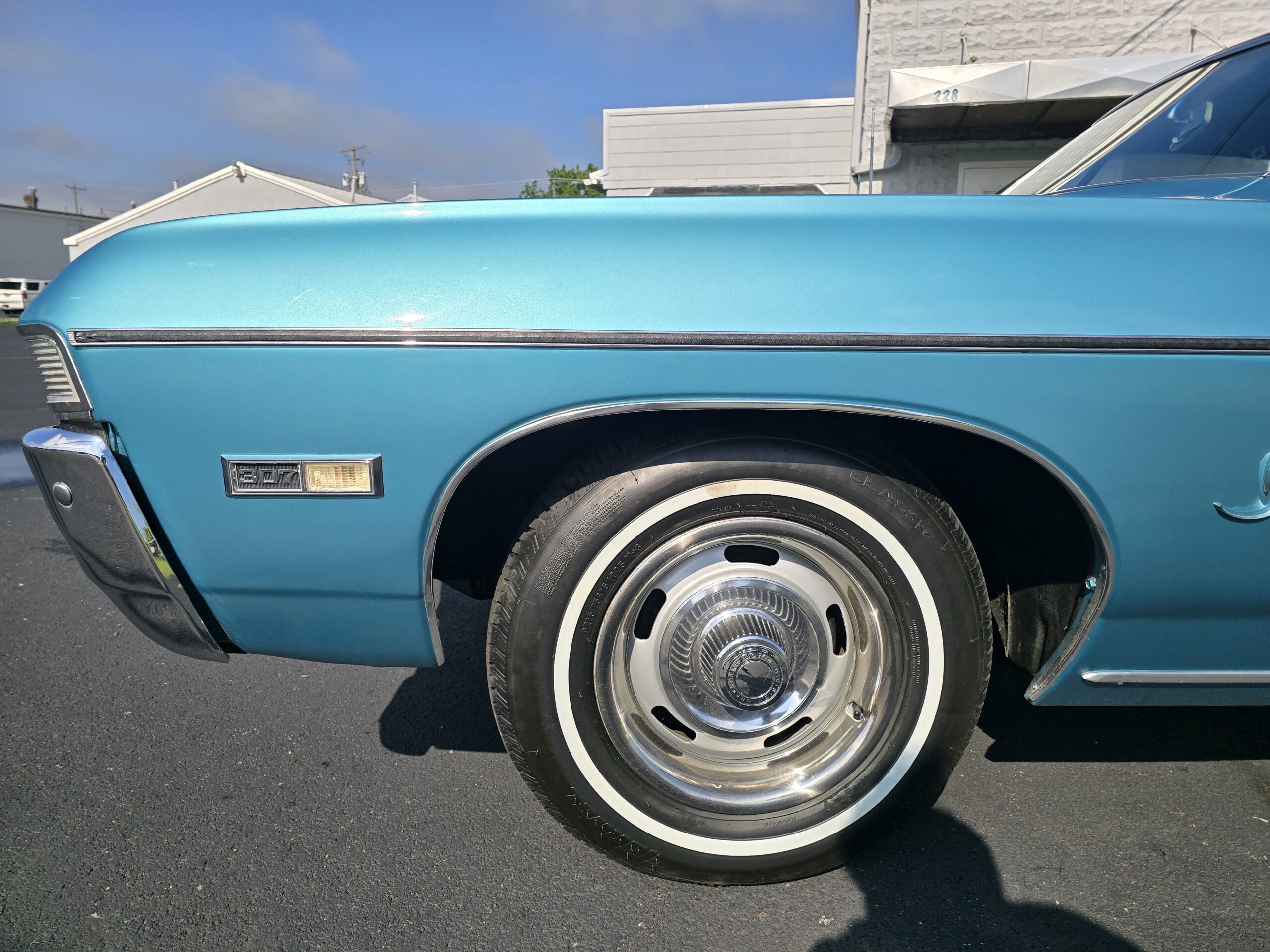 
								1968 Chevrolet Impala full									
