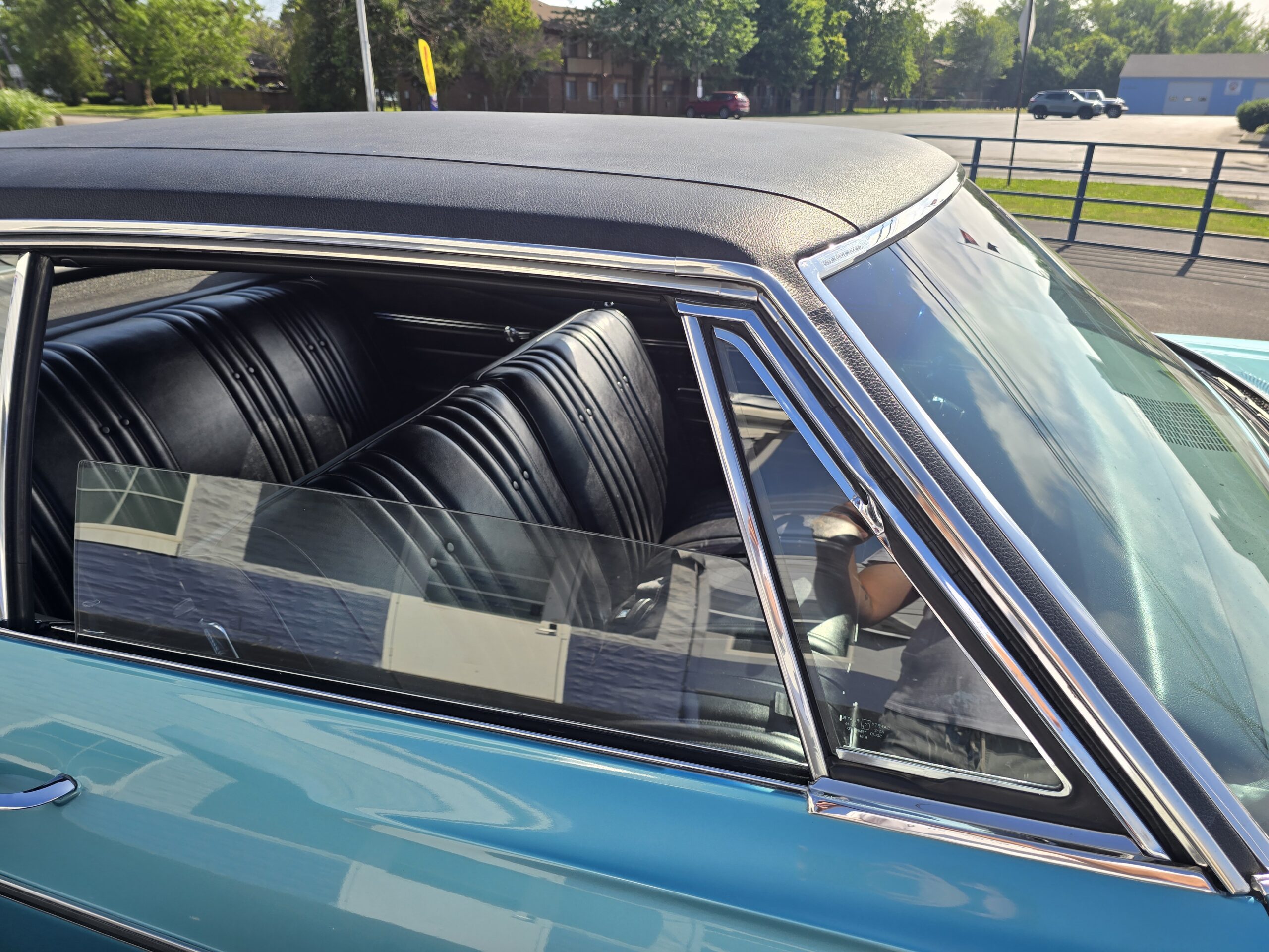 
								1968 Chevrolet Impala full									