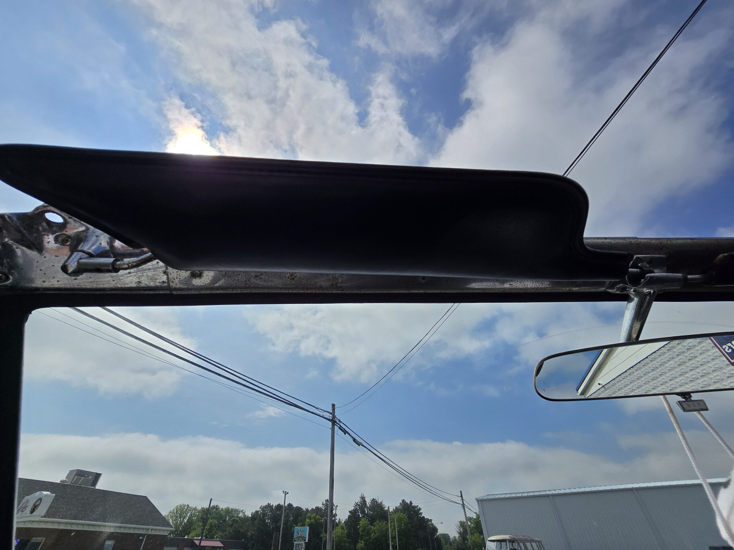 
								1965 Ford Mustang Convertible full									