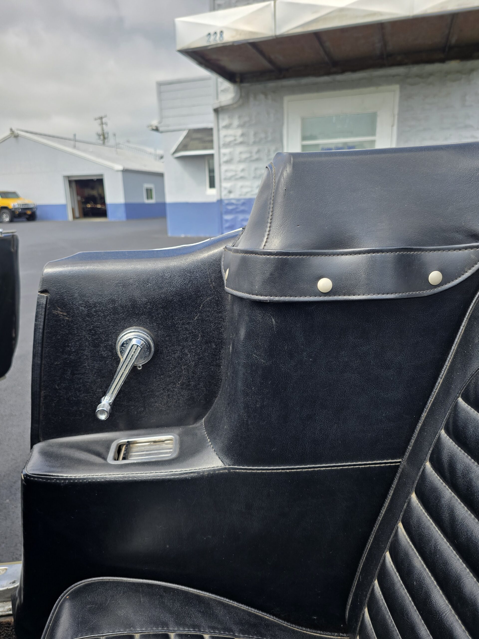 
								1965 Ford Mustang Convertible full									