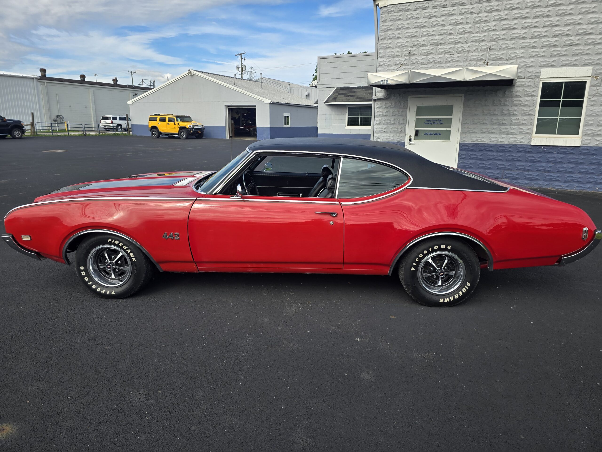 
								1969 Oldsmobile Cutlass 442 full									