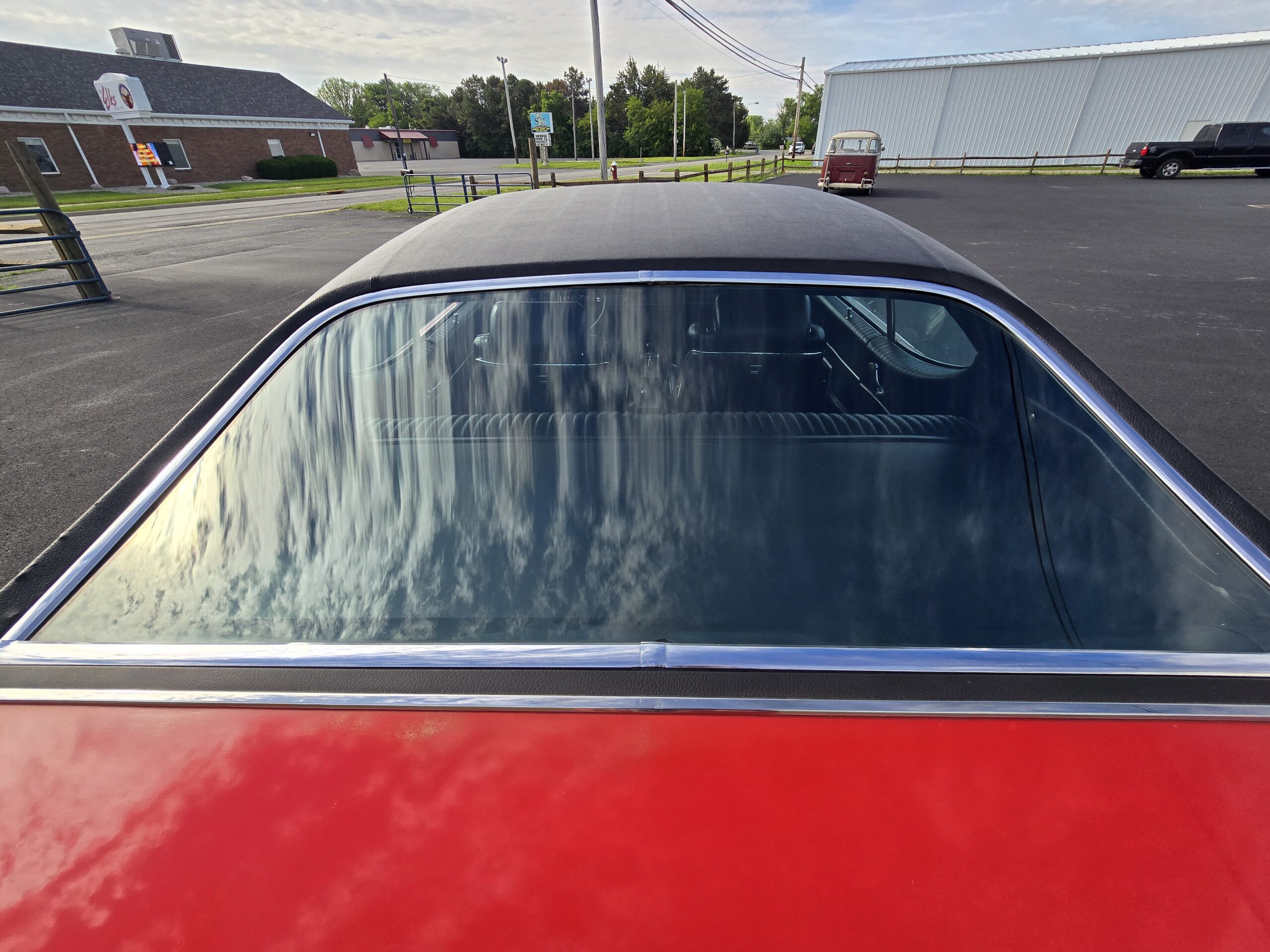 
								1969 Oldsmobile Cutlass 442 full									