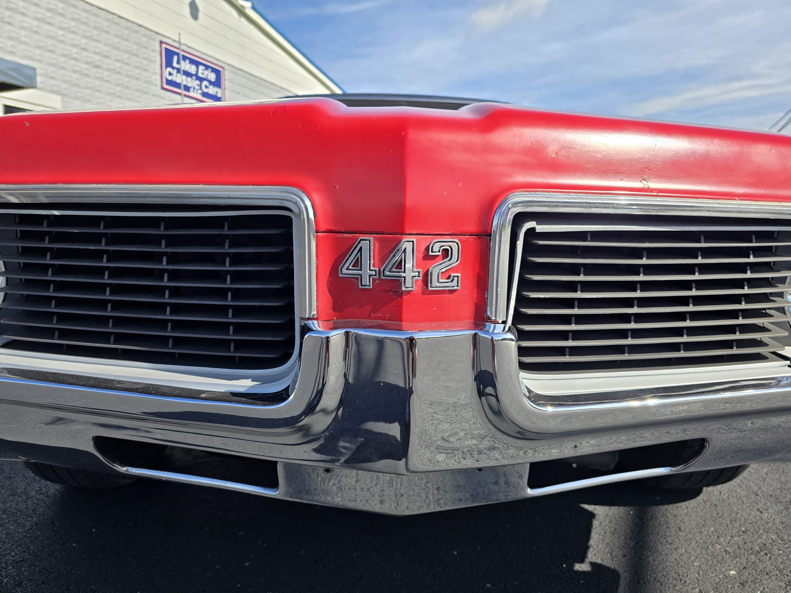 
								1969 Oldsmobile Cutlass 442 full									