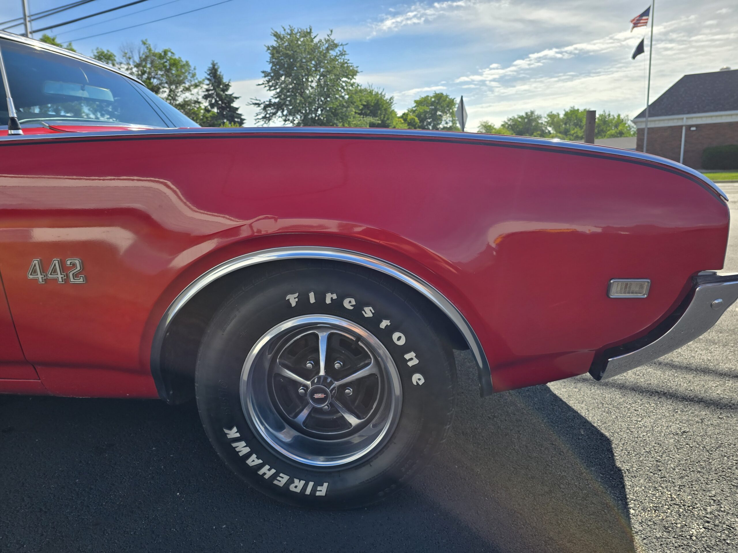 
								1969 Oldsmobile Cutlass 442 full									