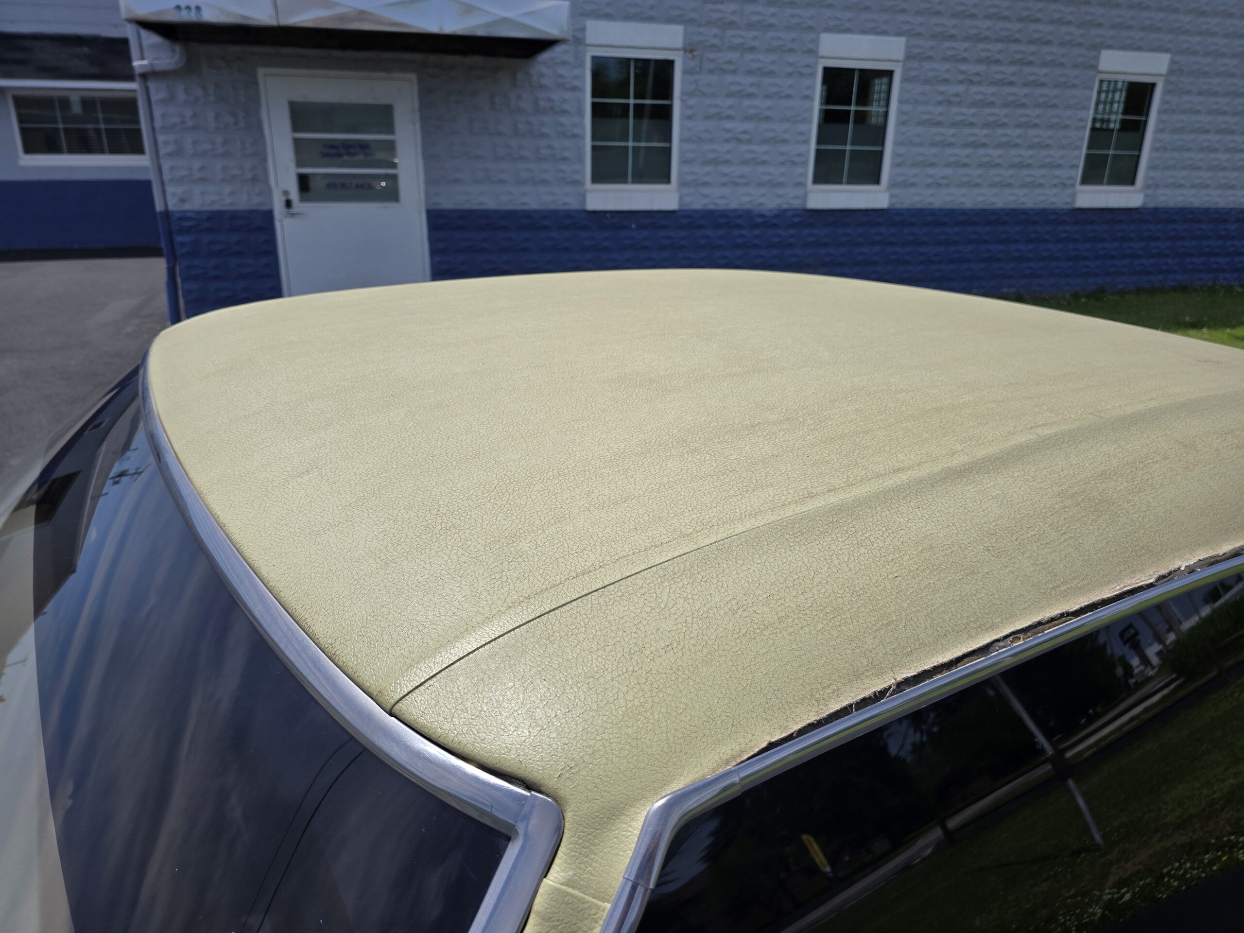 
								1972 Oldsmobile Cutlass Supreme full									