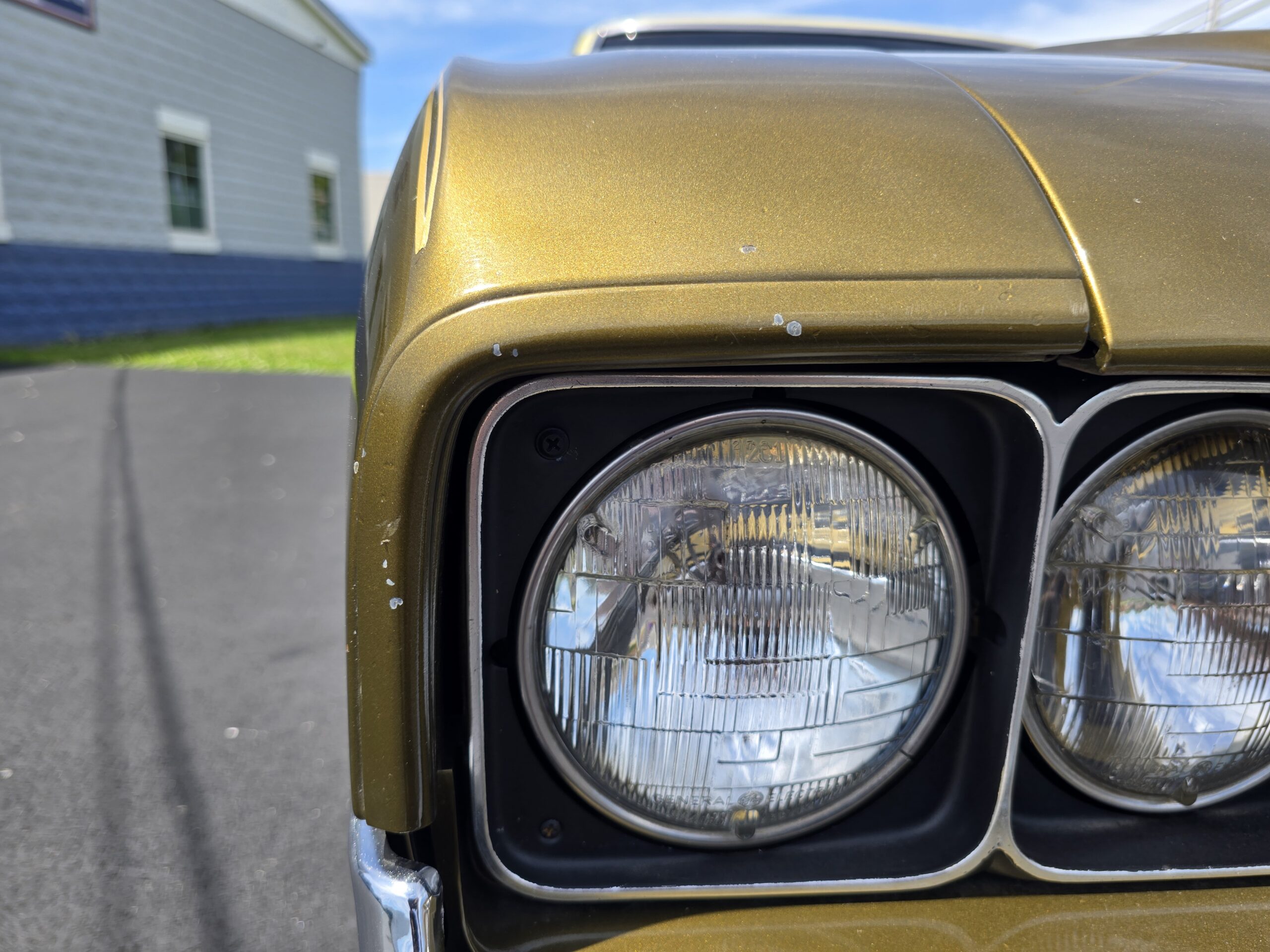 
								1972 Oldsmobile Cutlass Supreme full									