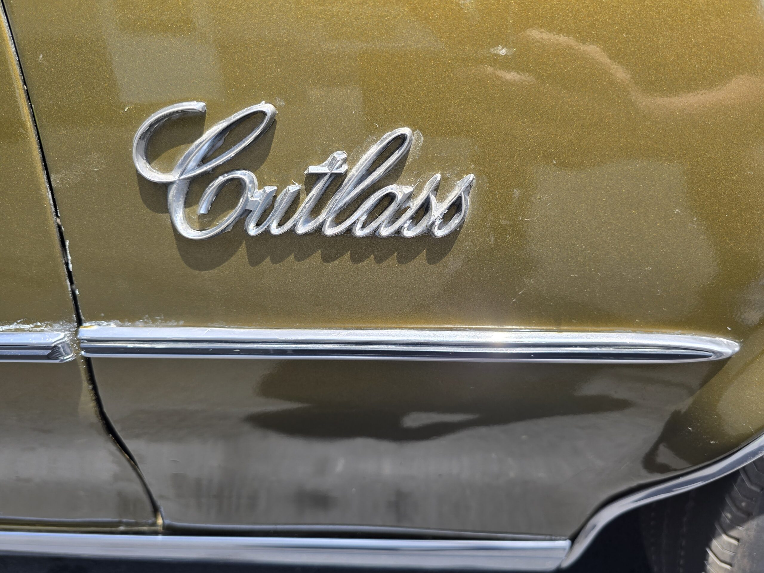 
								1972 Oldsmobile Cutlass Supreme full									