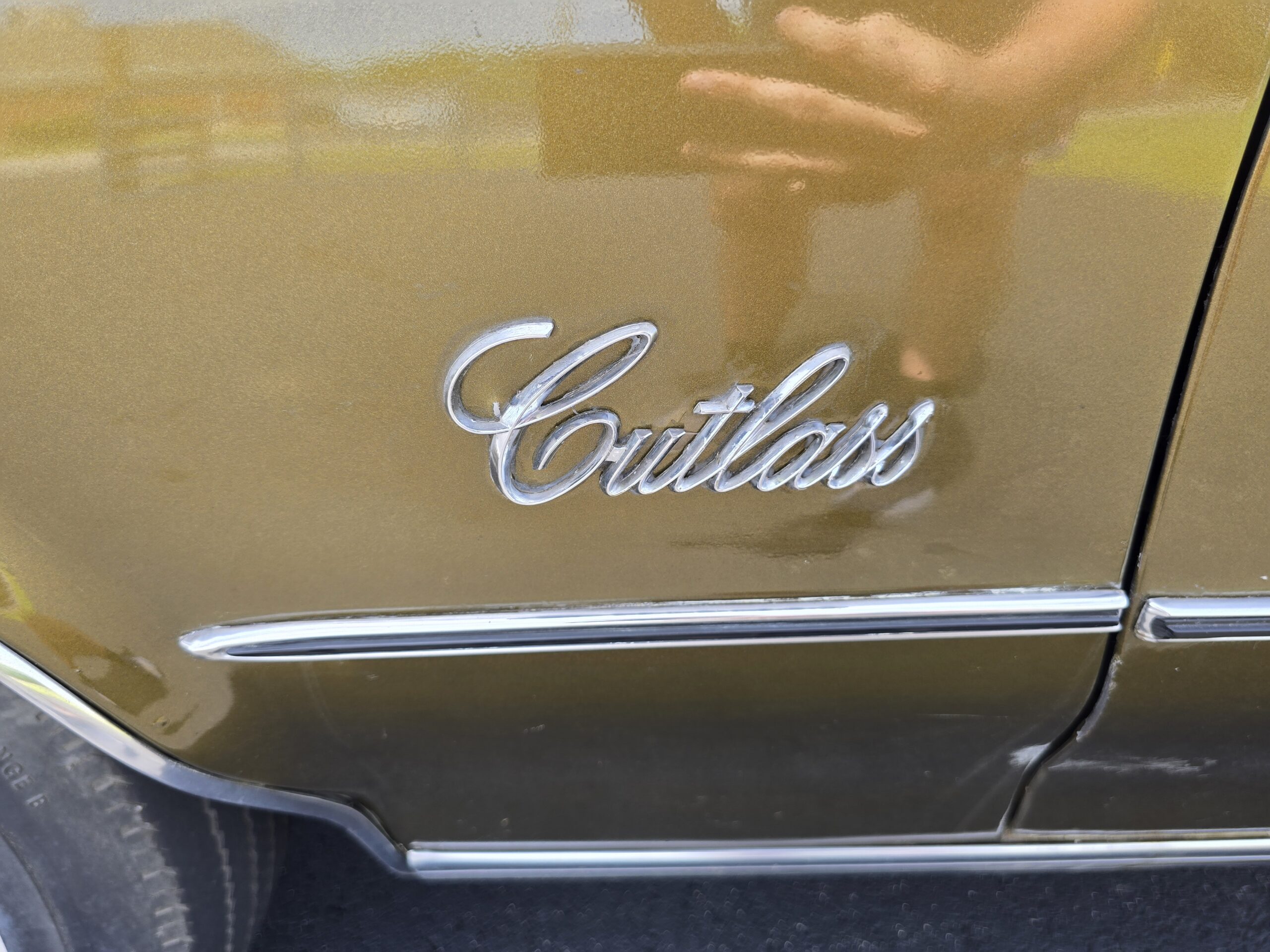 
								1972 Oldsmobile Cutlass Supreme full									