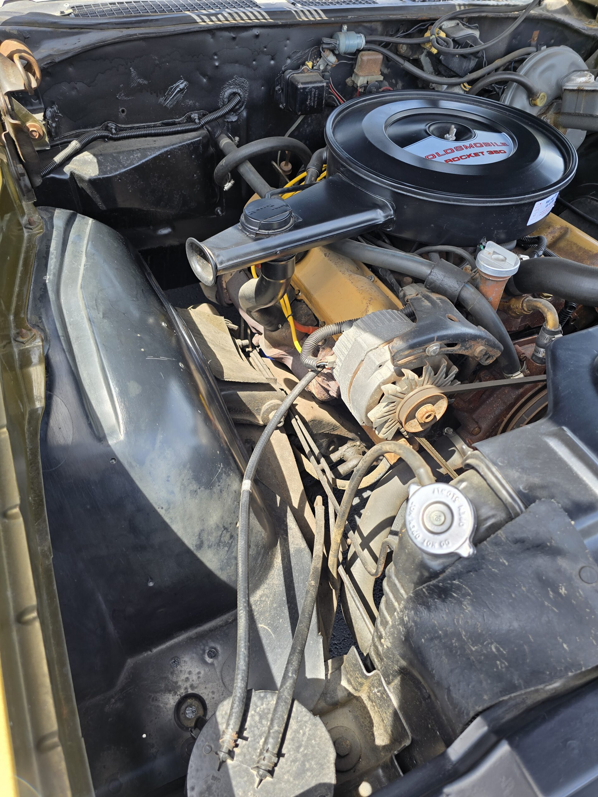 
								1972 Oldsmobile Cutlass Supreme full									