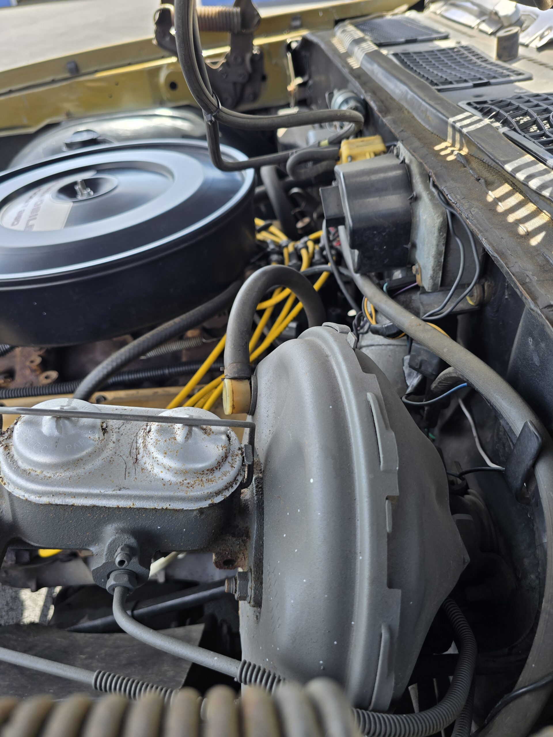 
								1972 Oldsmobile Cutlass Supreme full									