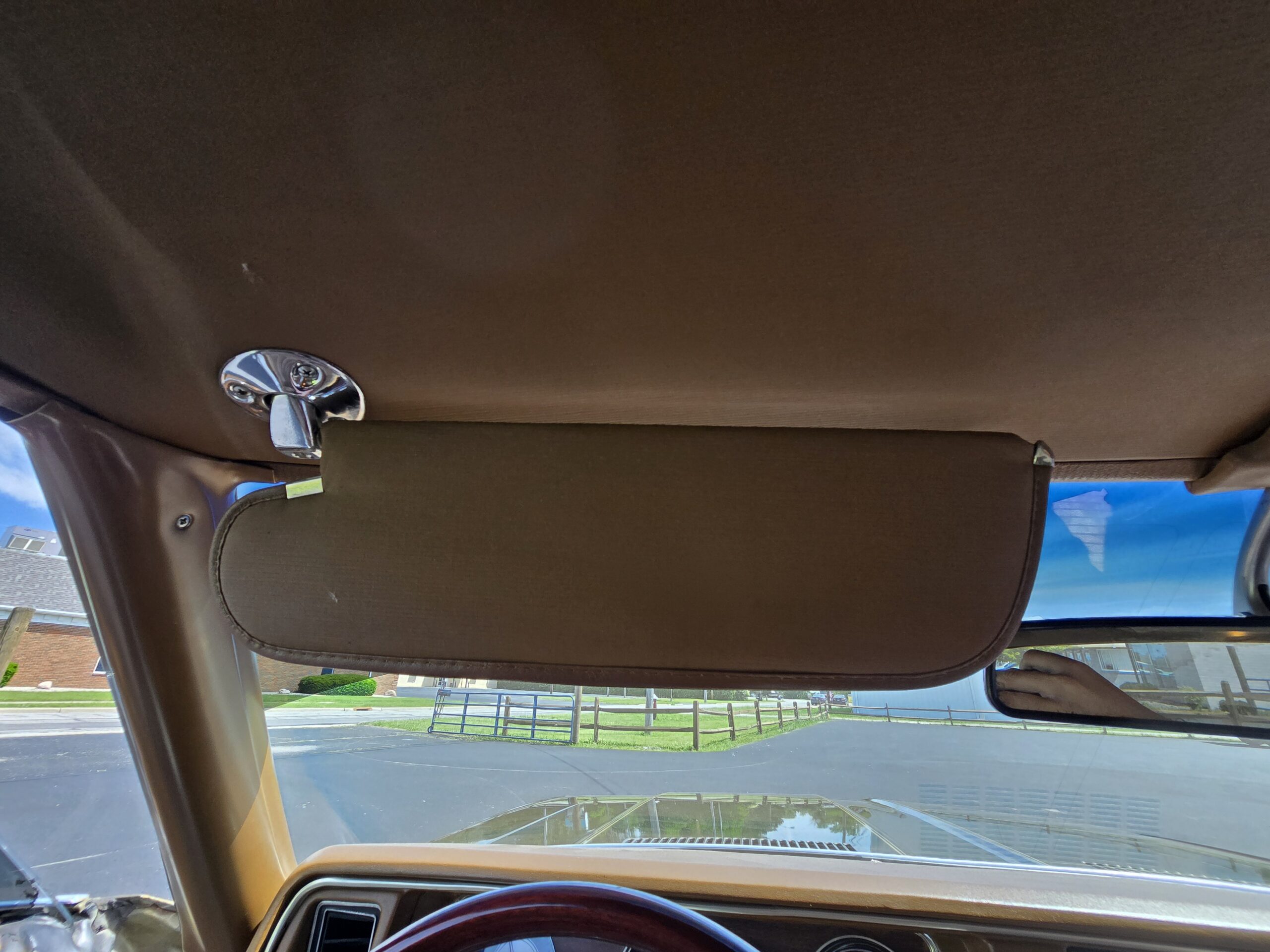 
								1972 Oldsmobile Cutlass Supreme full									
