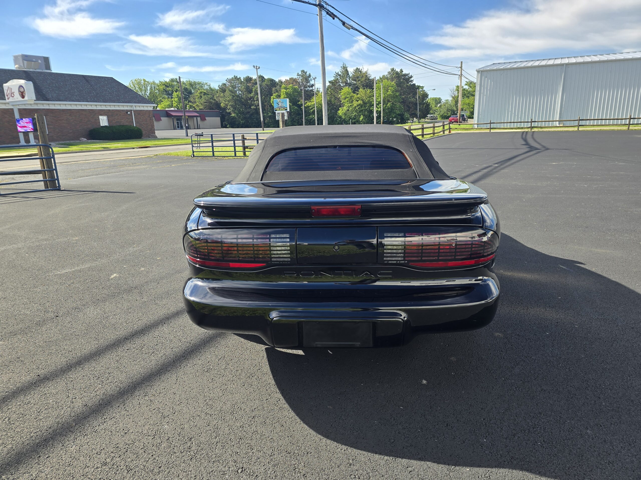 
								1997 Pontiac Firebird Convertible full									