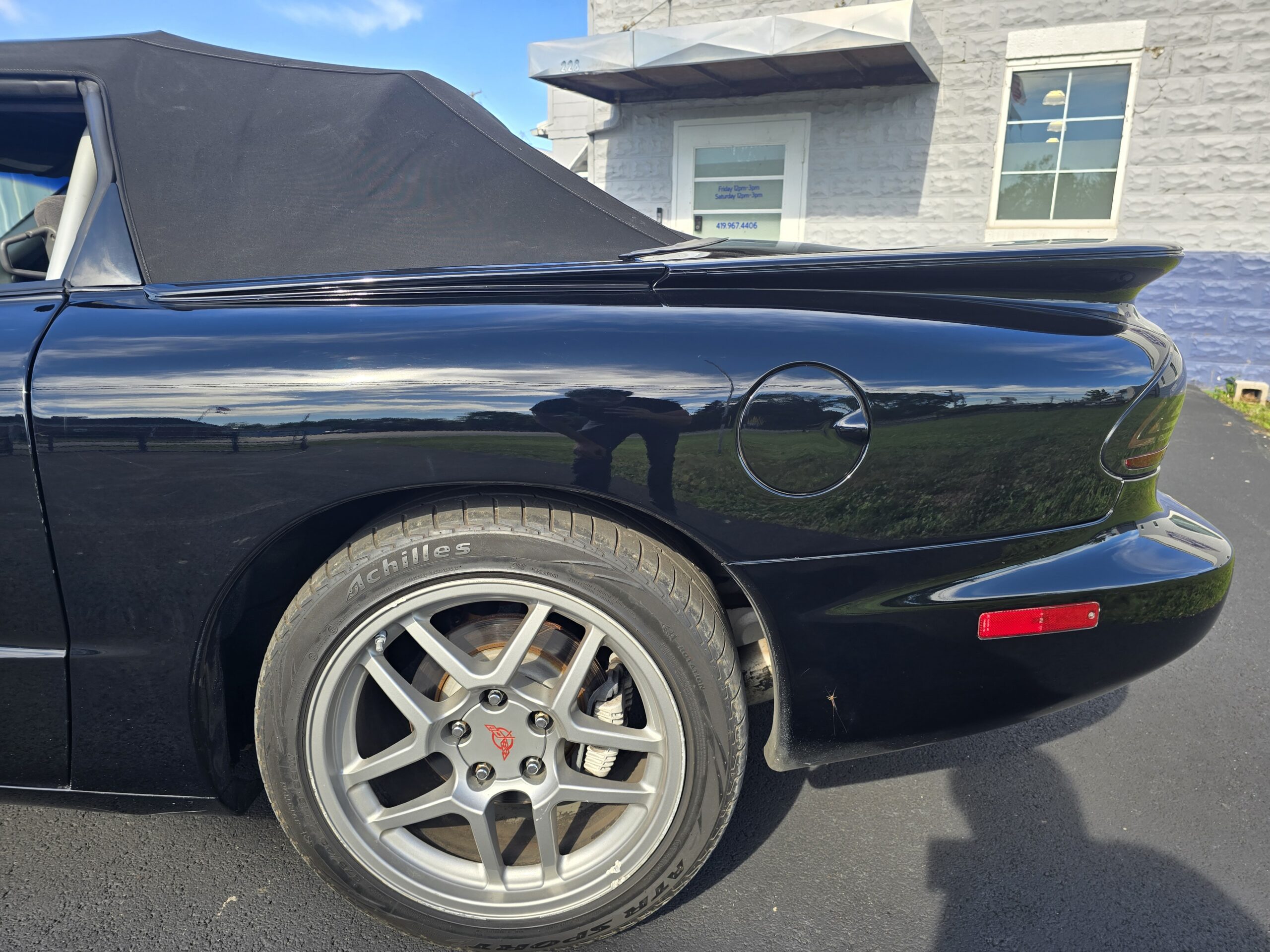 
								1997 Pontiac Firebird Convertible full									