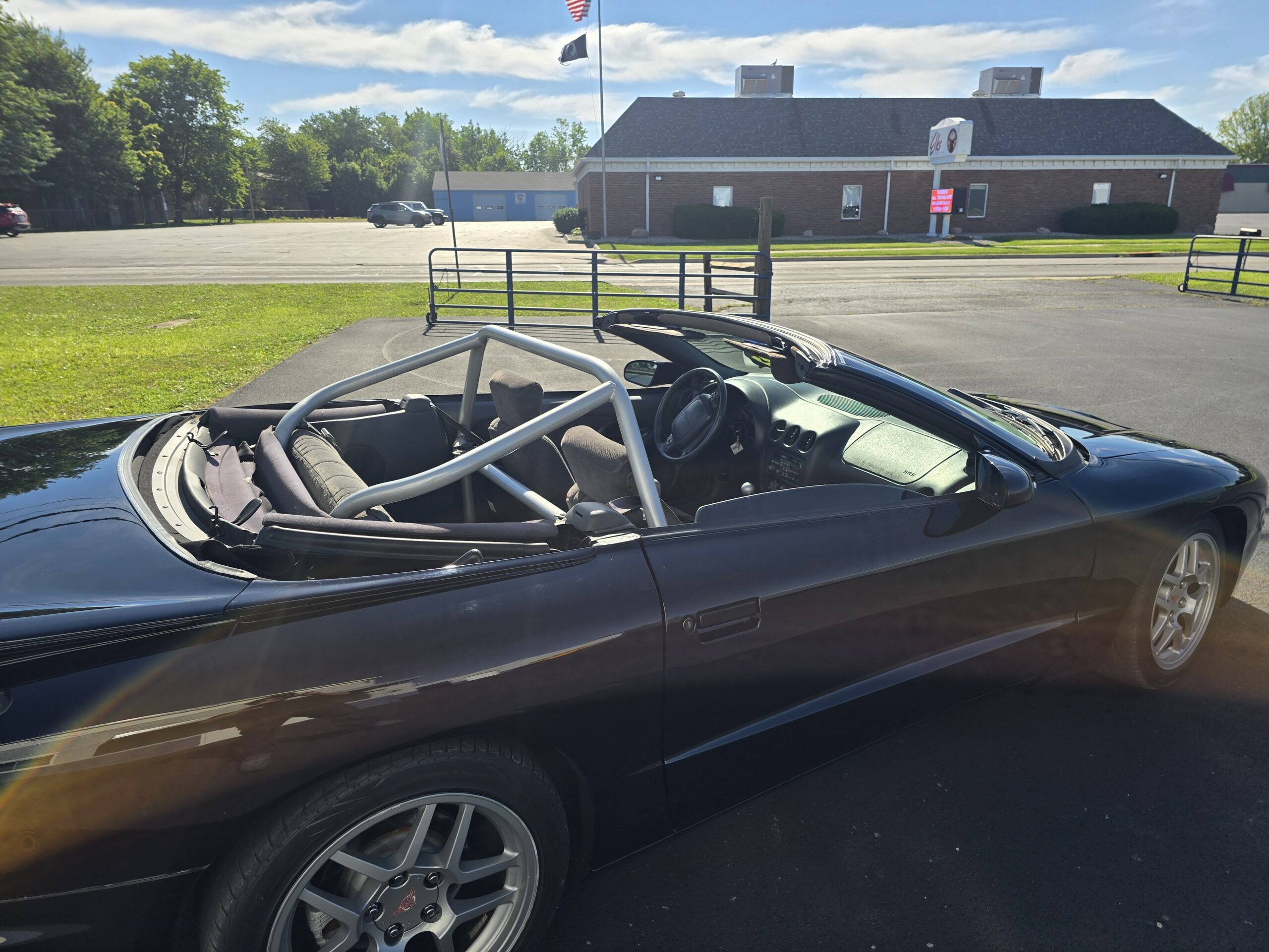 
								1997 Pontiac Firebird Convertible full									