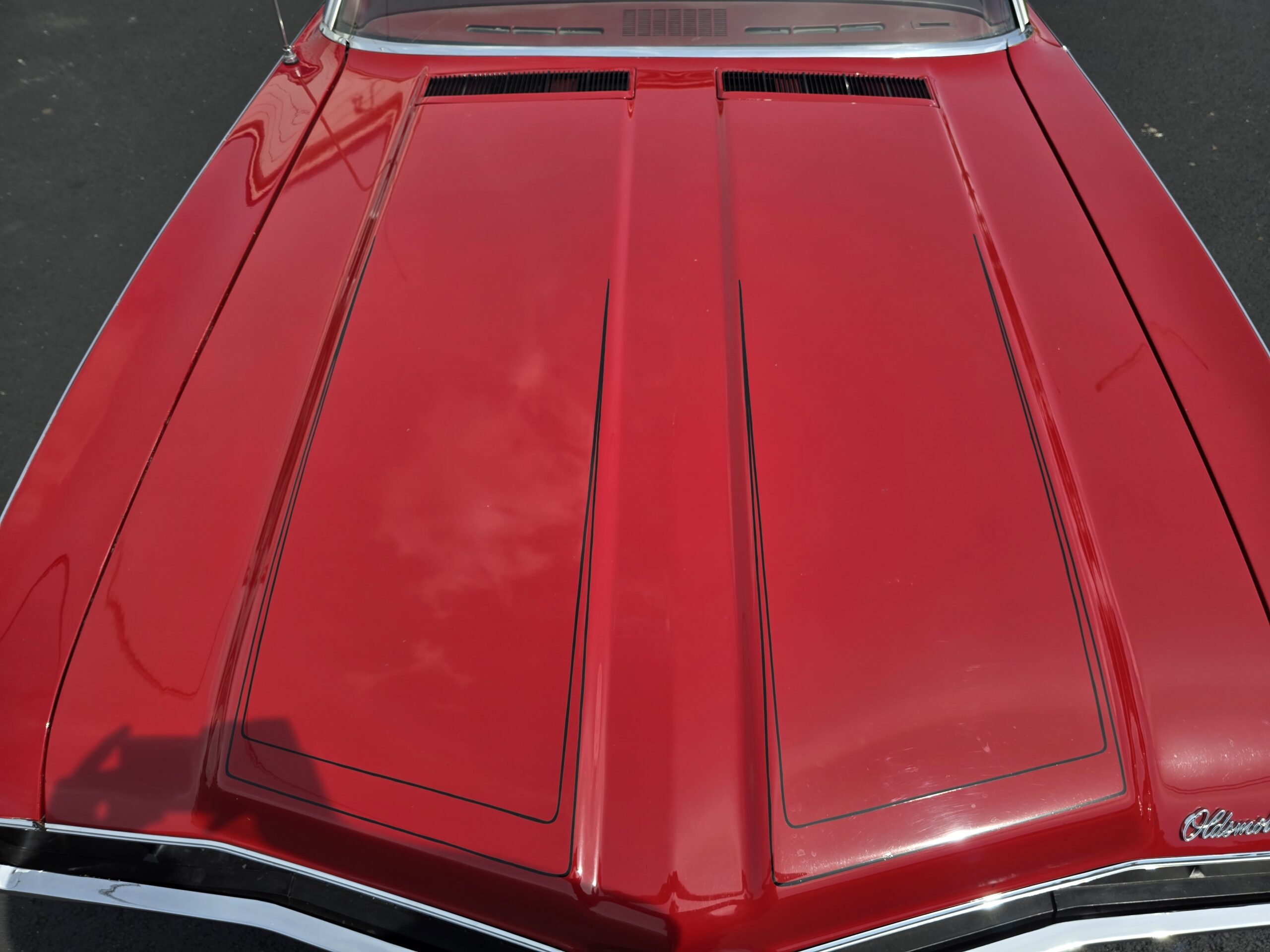 
								1969 Oldsmobile Cutlass S Convertible full									