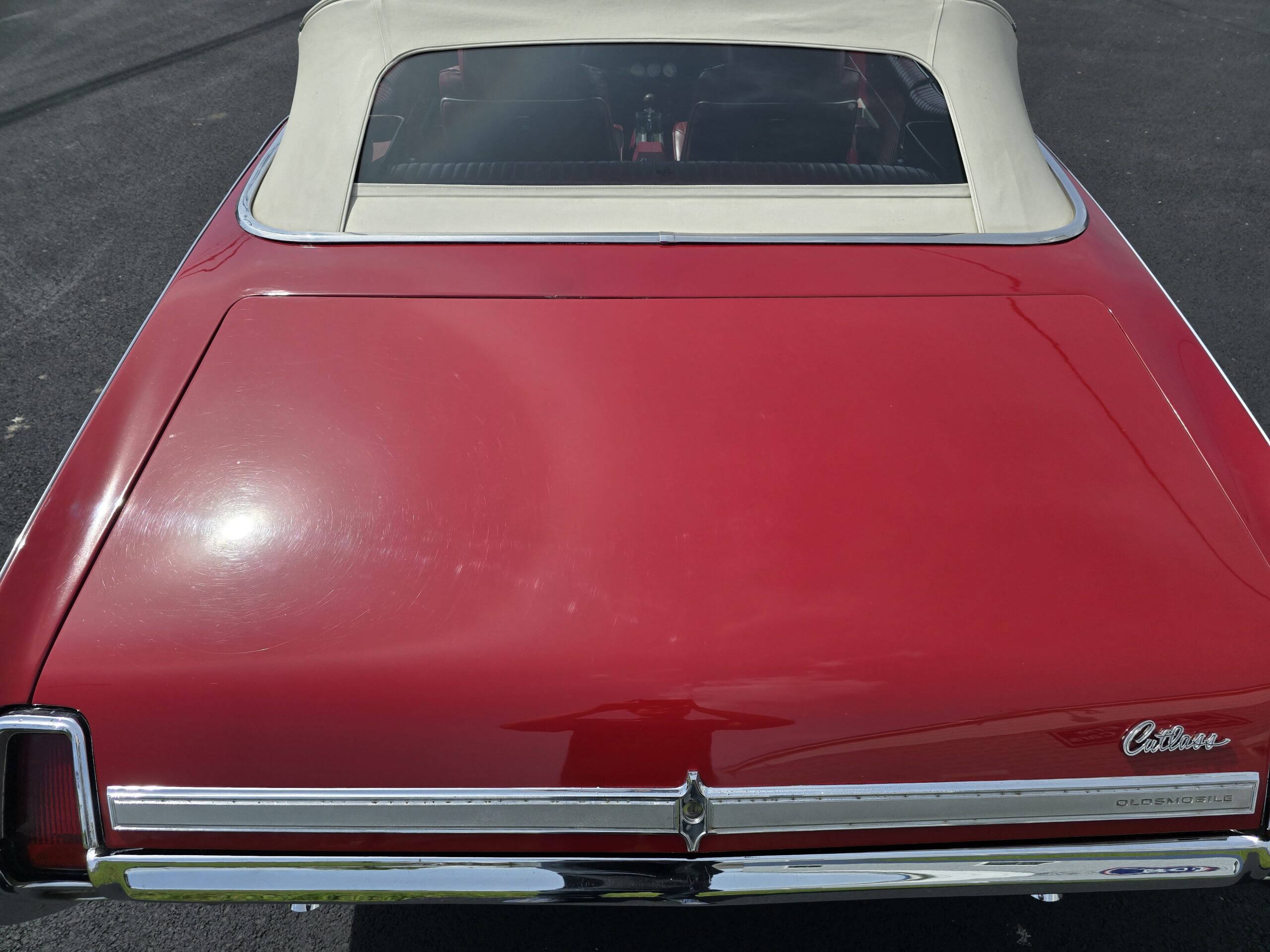 
								1969 Oldsmobile Cutlass S Convertible full									