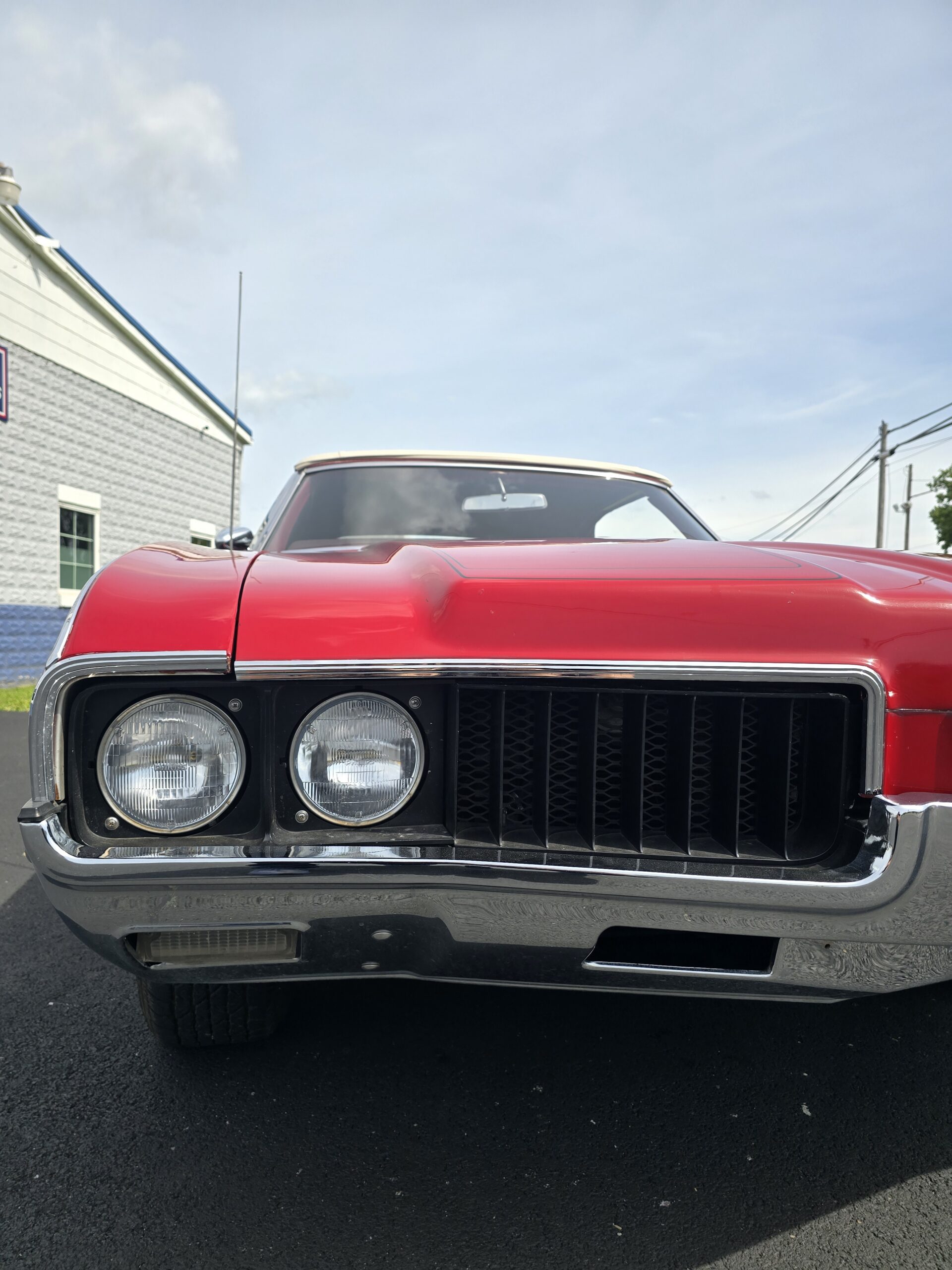 
								1969 Oldsmobile Cutlass S Convertible full									