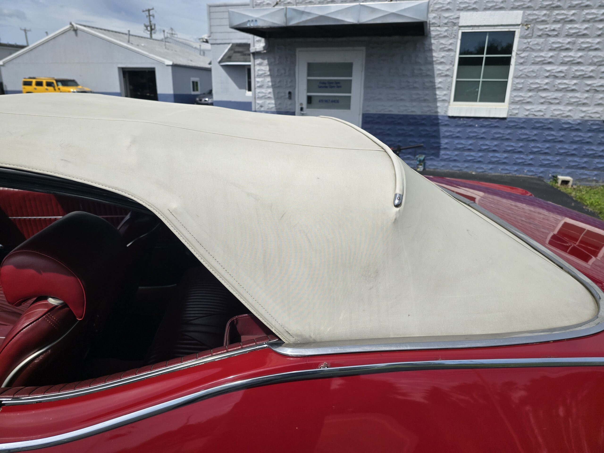 
								1969 Oldsmobile Cutlass S Convertible full									