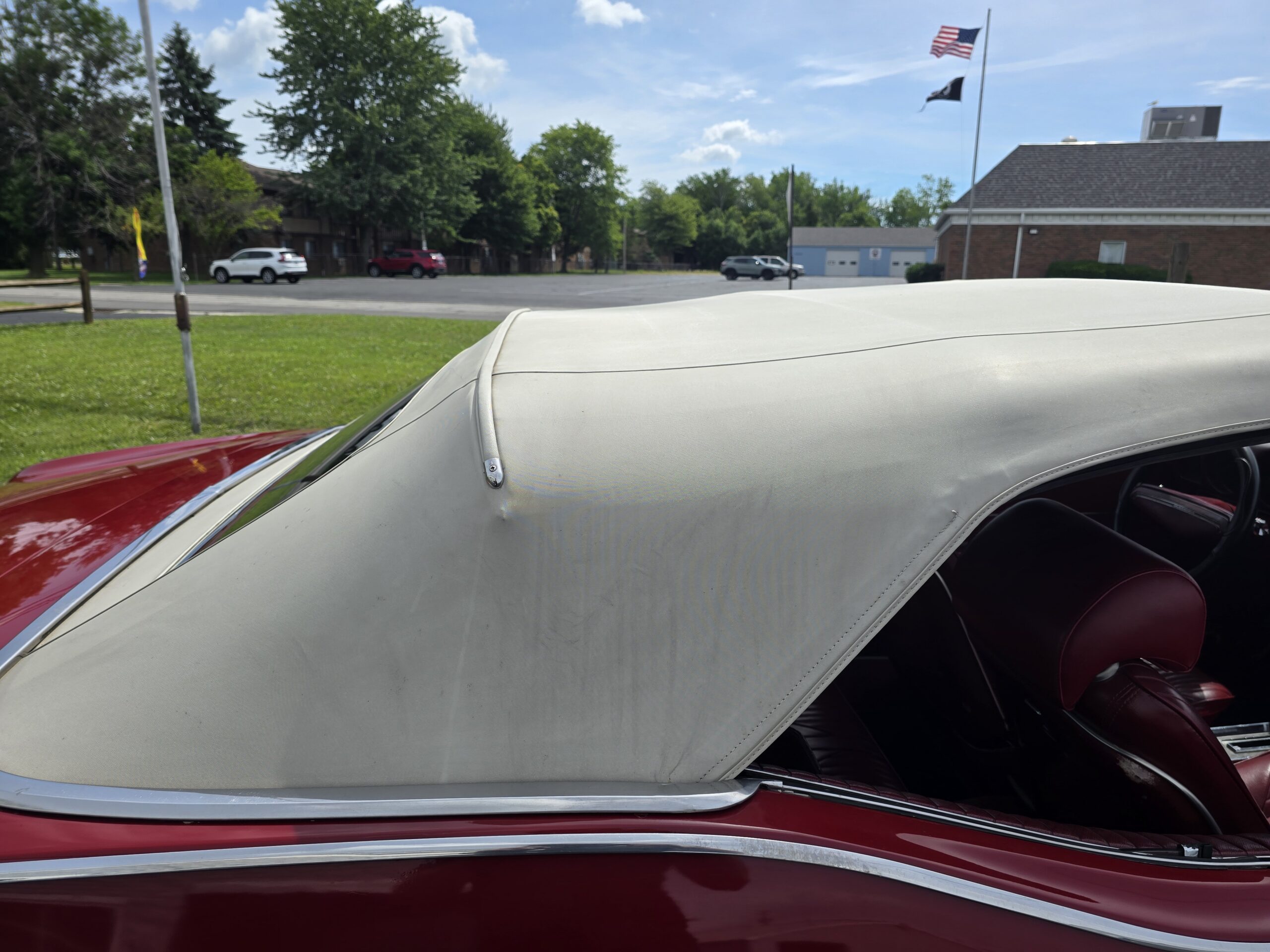 
								1969 Oldsmobile Cutlass S Convertible full									