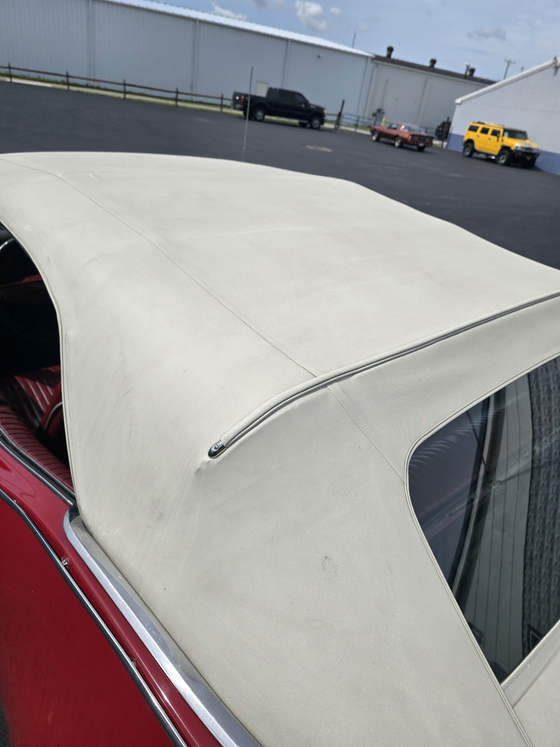 
								1969 Oldsmobile Cutlass S Convertible full									