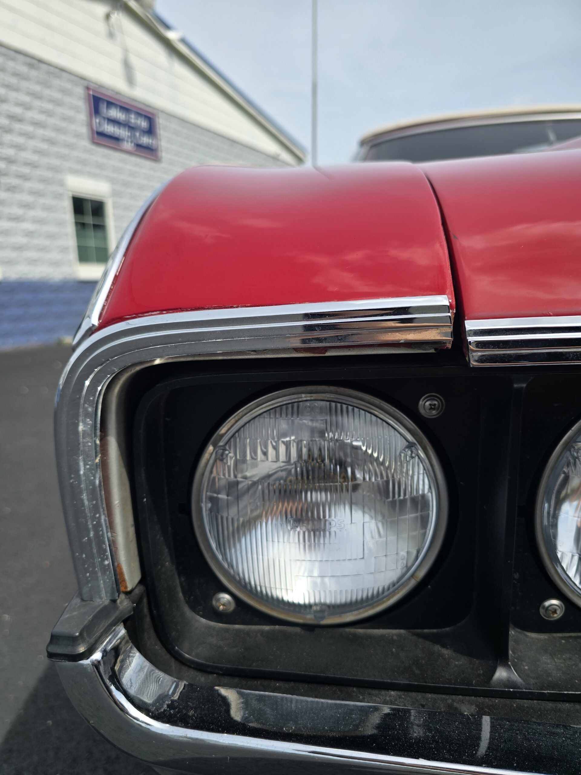 
								1969 Oldsmobile Cutlass S Convertible full									
