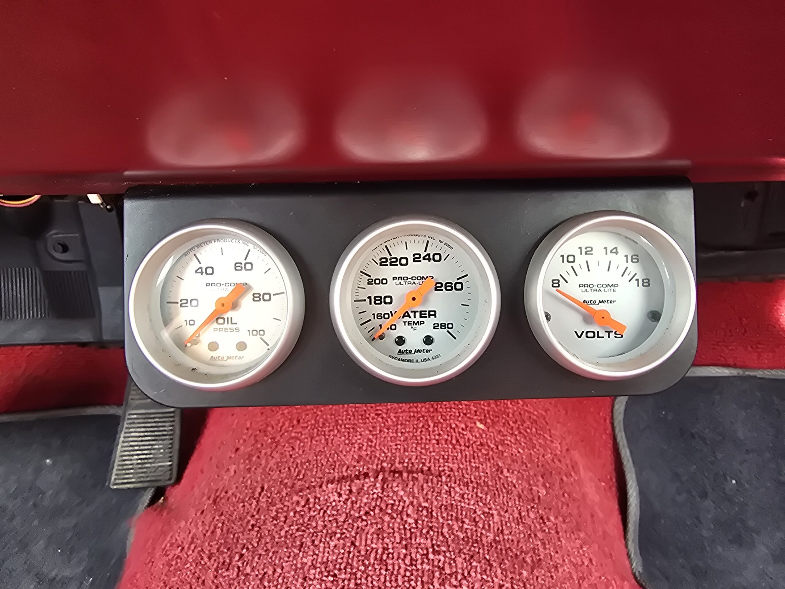 
								1969 Oldsmobile Cutlass S Convertible full									