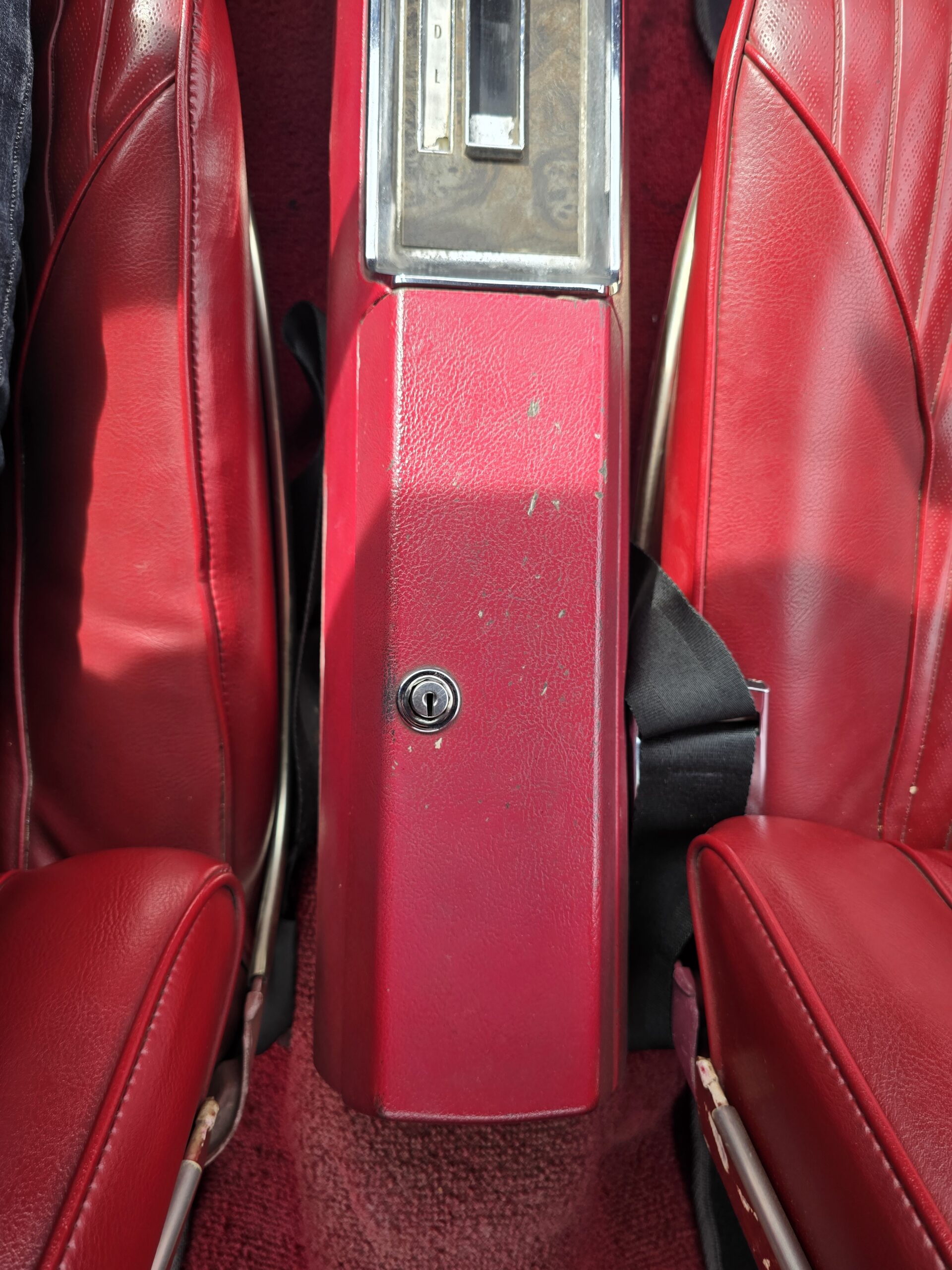 
								1969 Oldsmobile Cutlass S Convertible full									