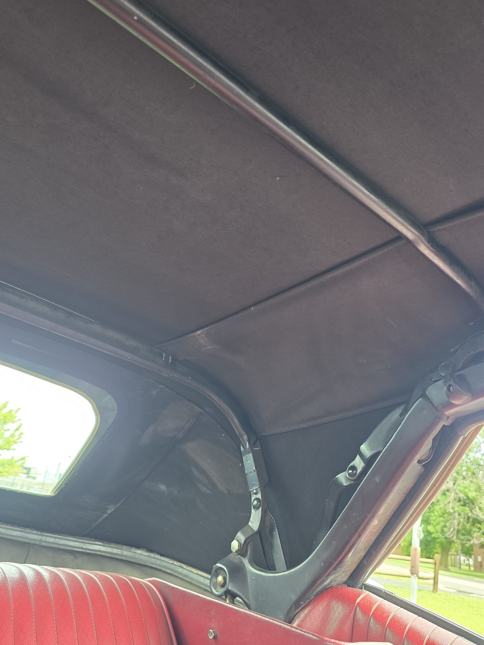 
								1969 Oldsmobile Cutlass S Convertible full									