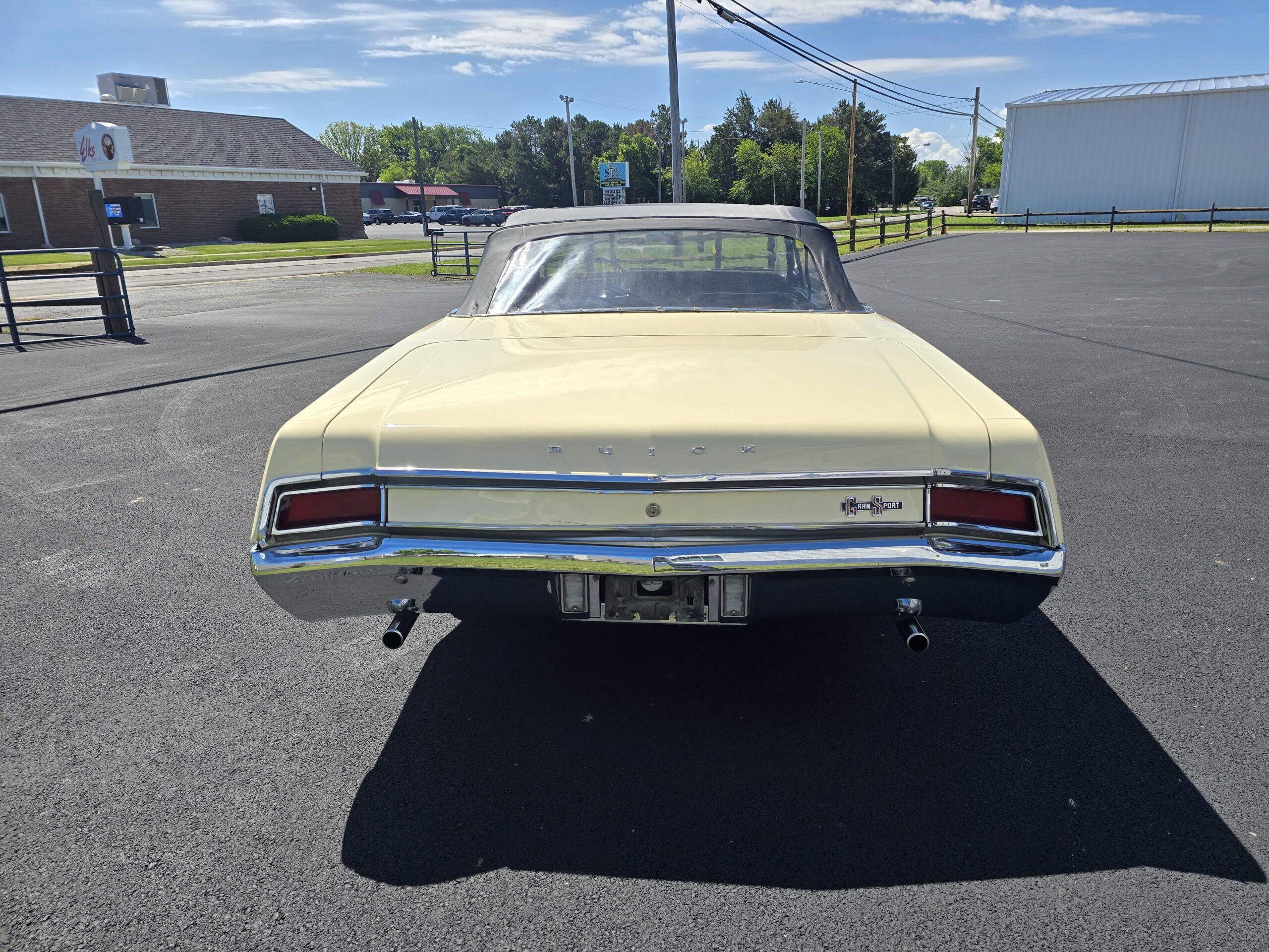 
								1966 Buick Skylark GS Convertible full									