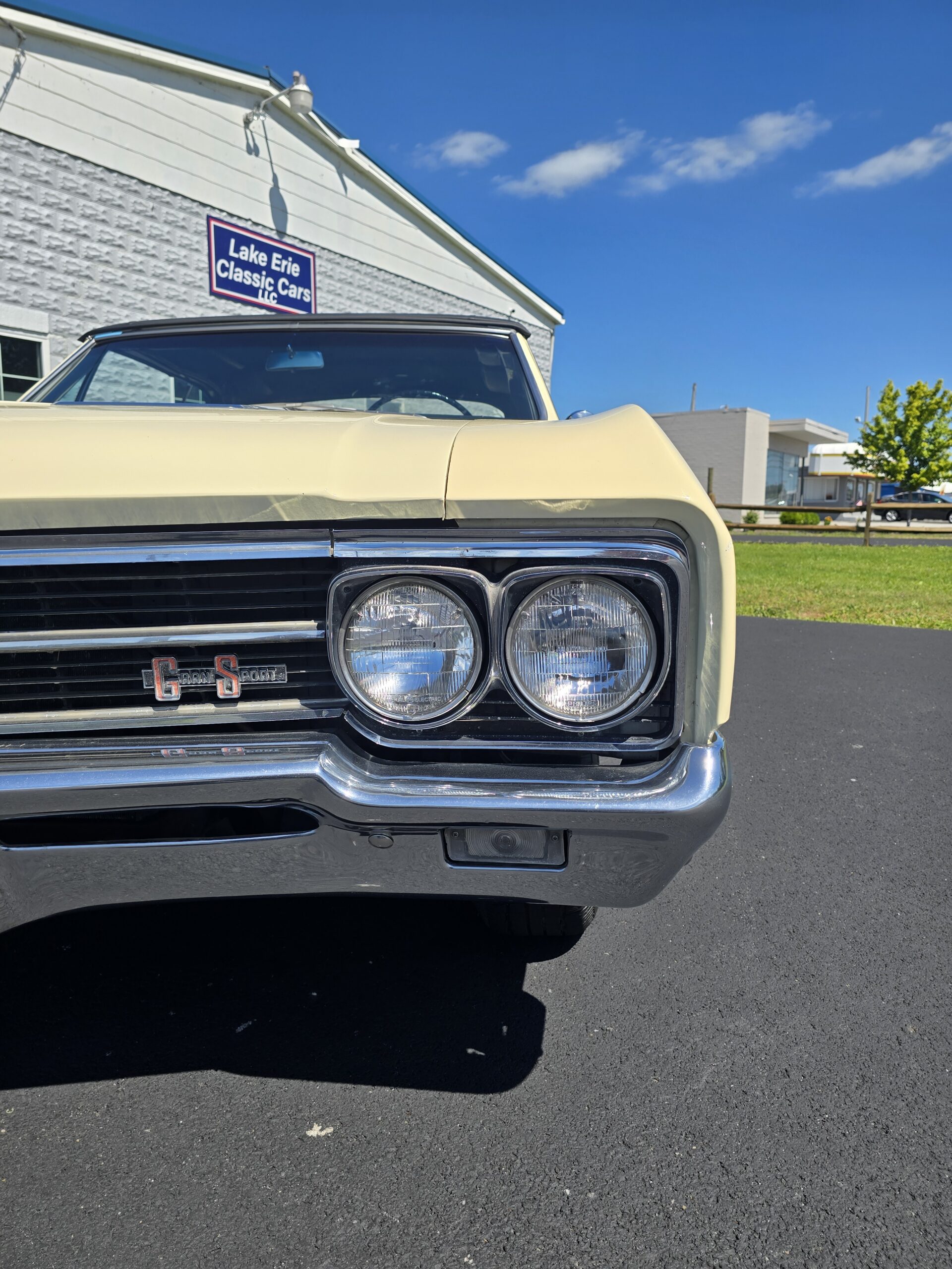 
								1966 Buick Skylark GS Convertible full									