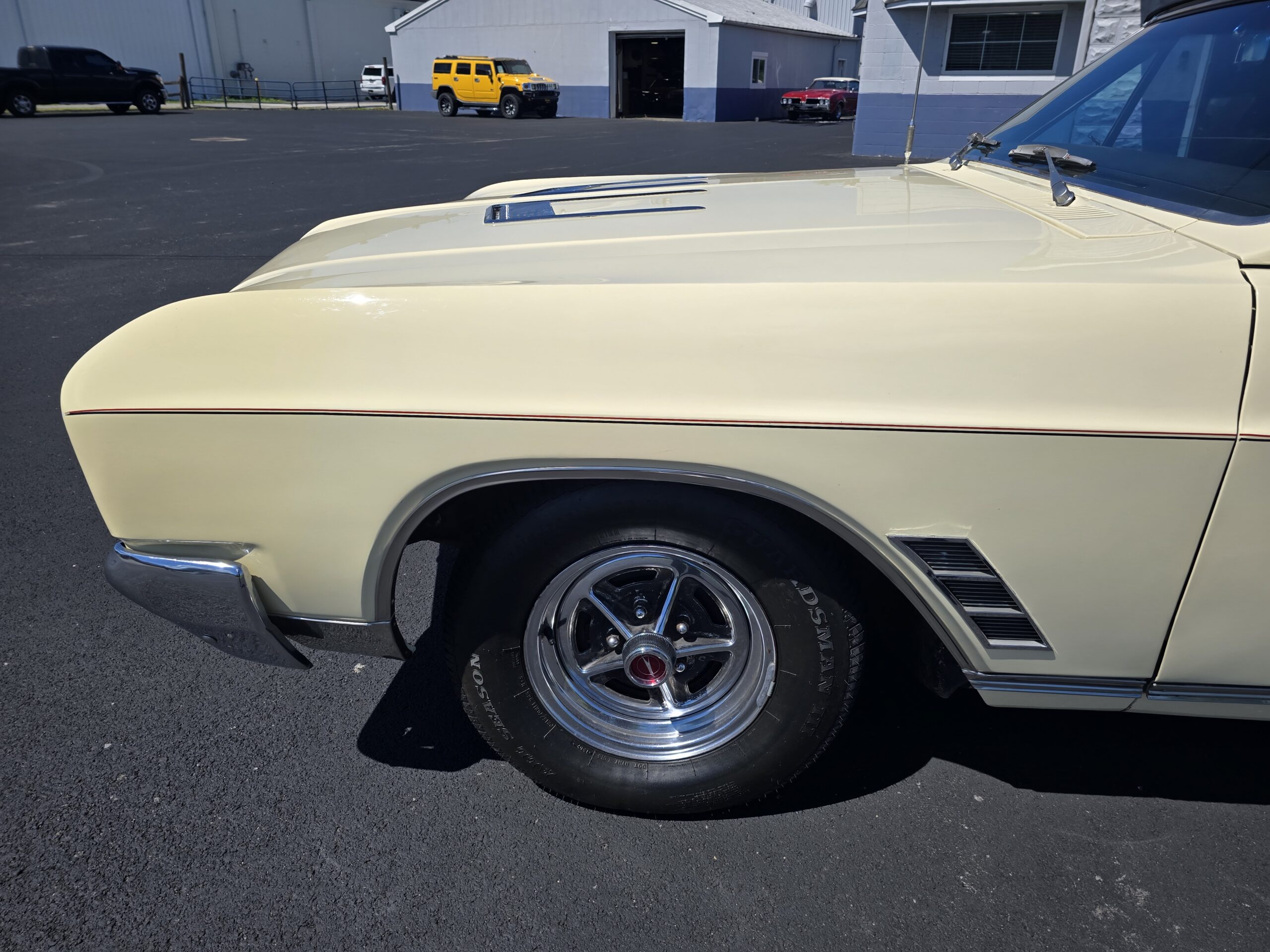 
								1966 Buick Skylark GS Convertible full									