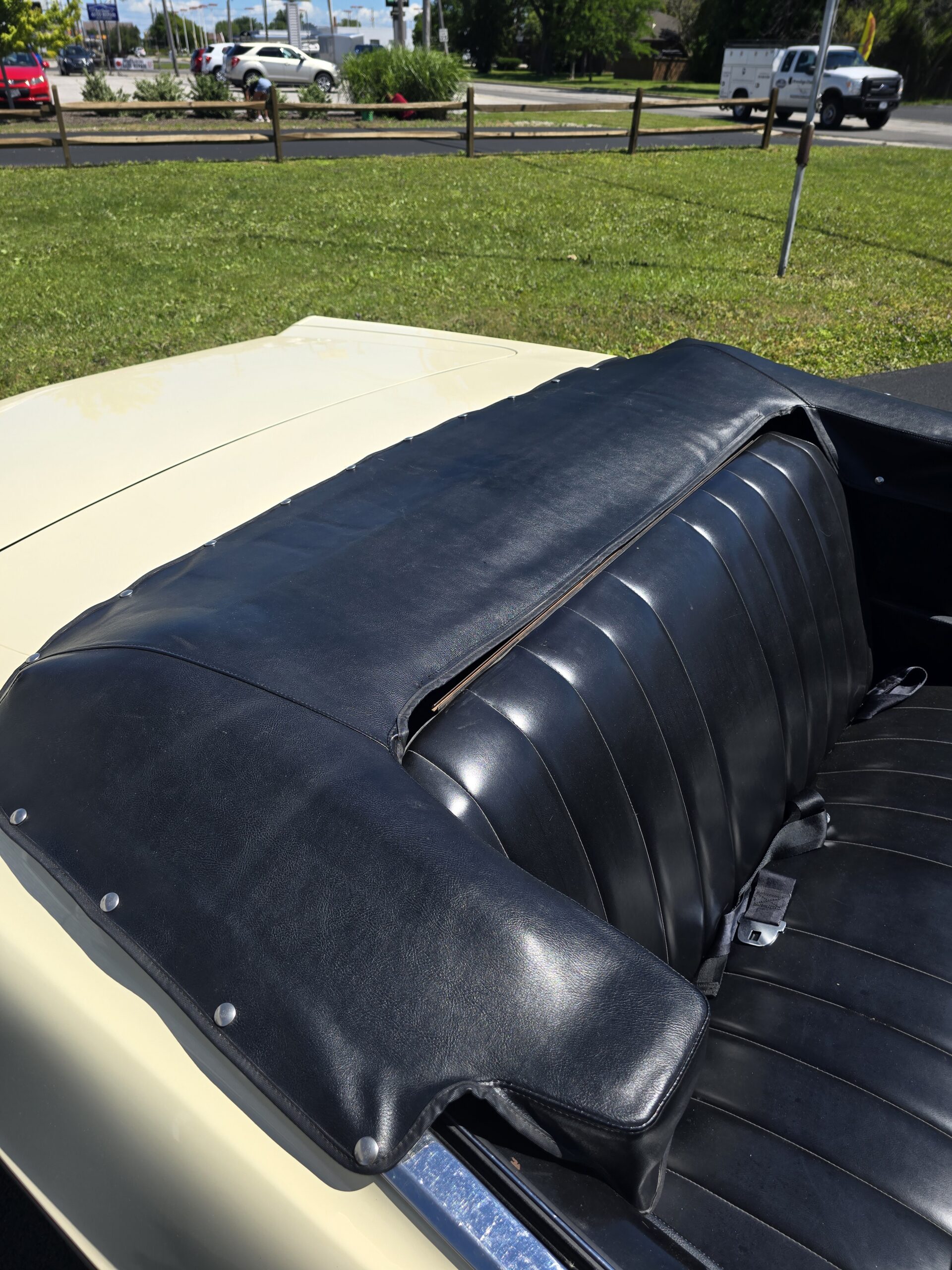 
								1966 Buick Skylark GS Convertible full									