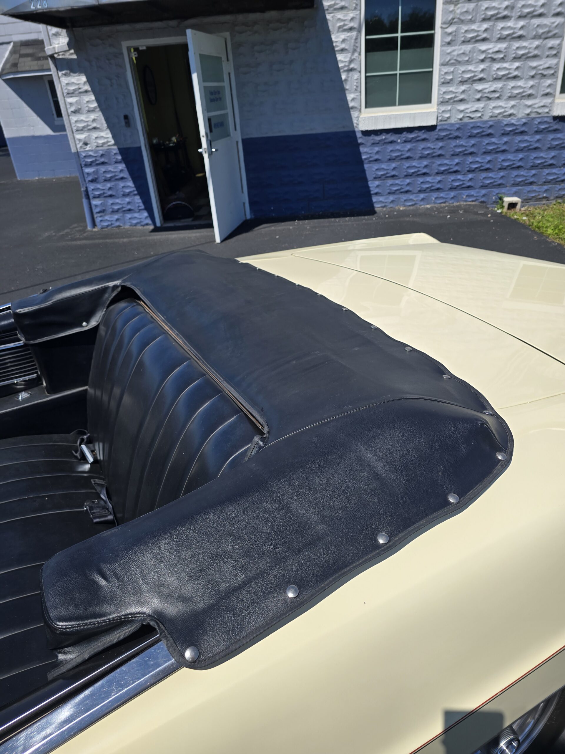 
								1966 Buick Skylark GS Convertible full									