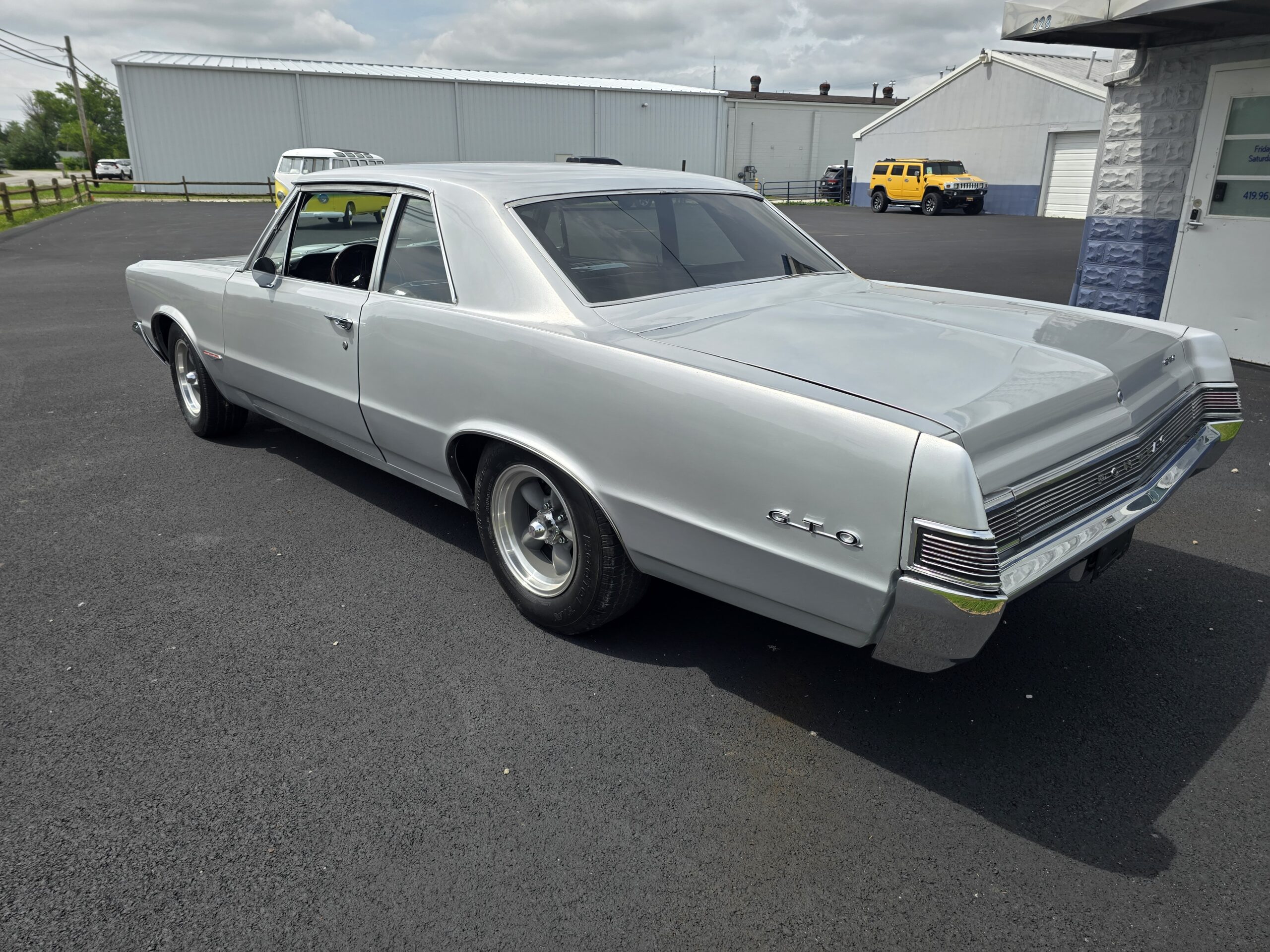 
								1965 Pontiac Tempest (GTO Replica) full									