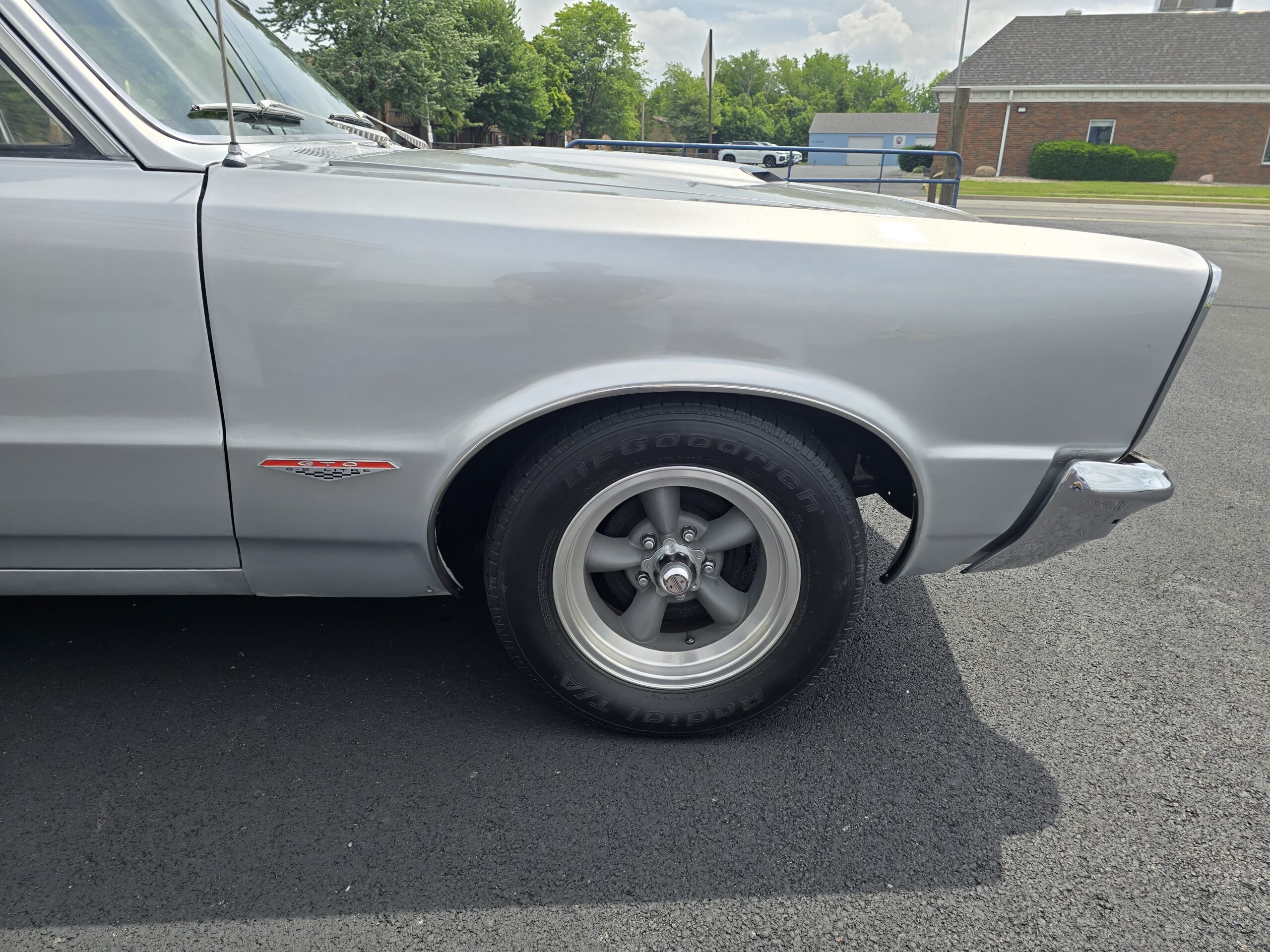
								1965 Pontiac Tempest (GTO Replica) full									