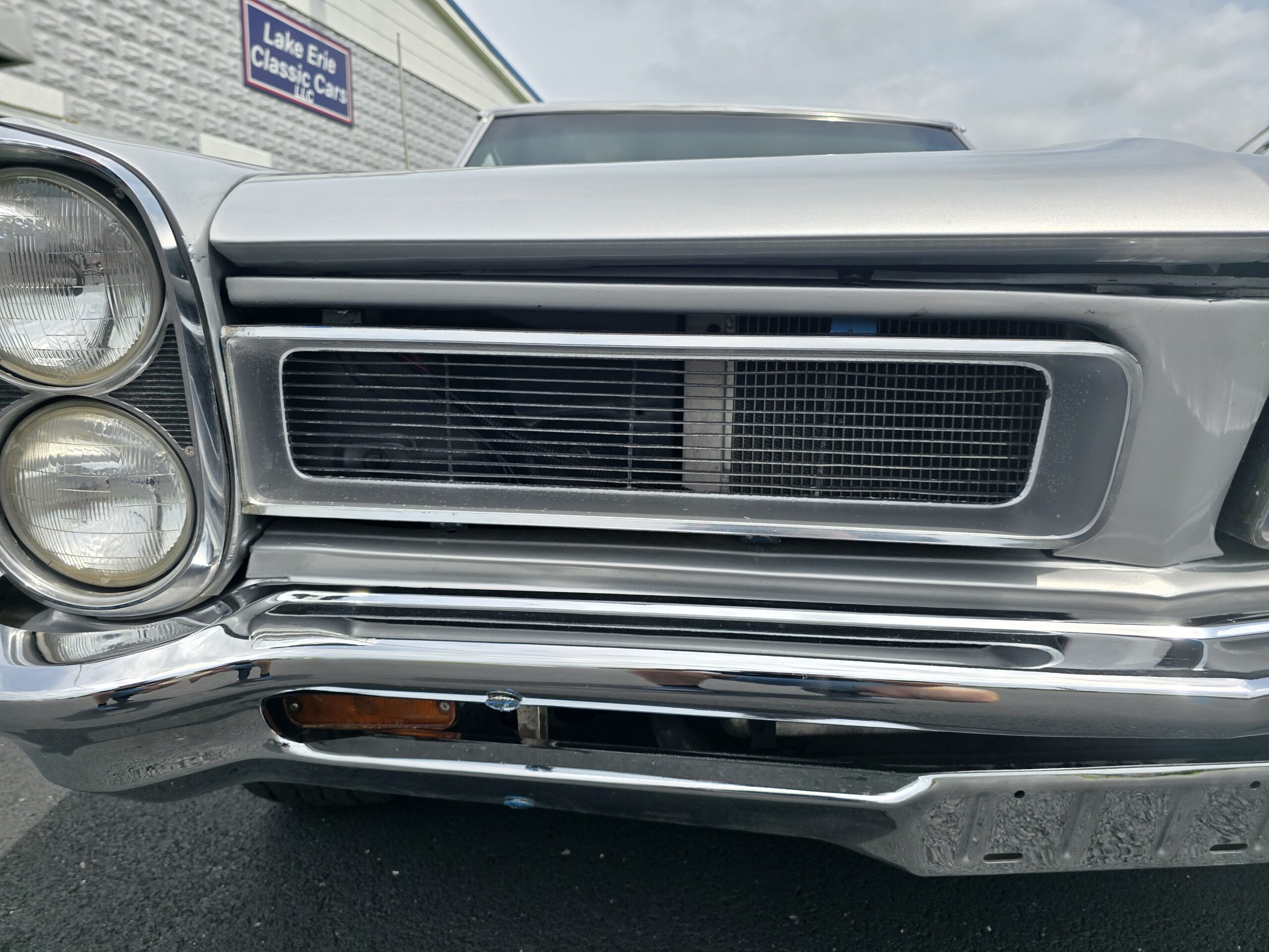 
								1965 Pontiac Tempest (GTO Replica) full									