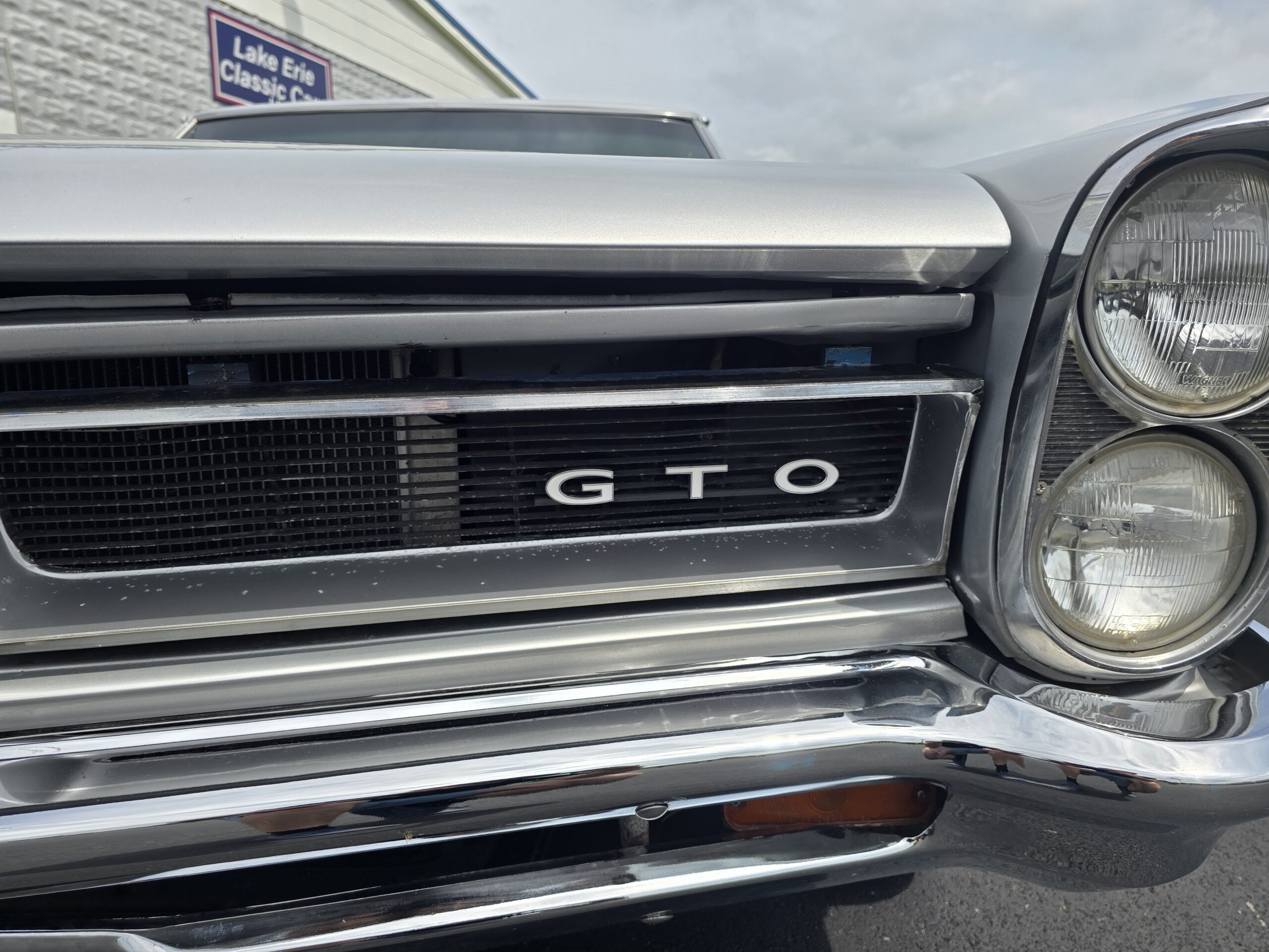 
								1965 Pontiac Tempest (GTO Replica) full									