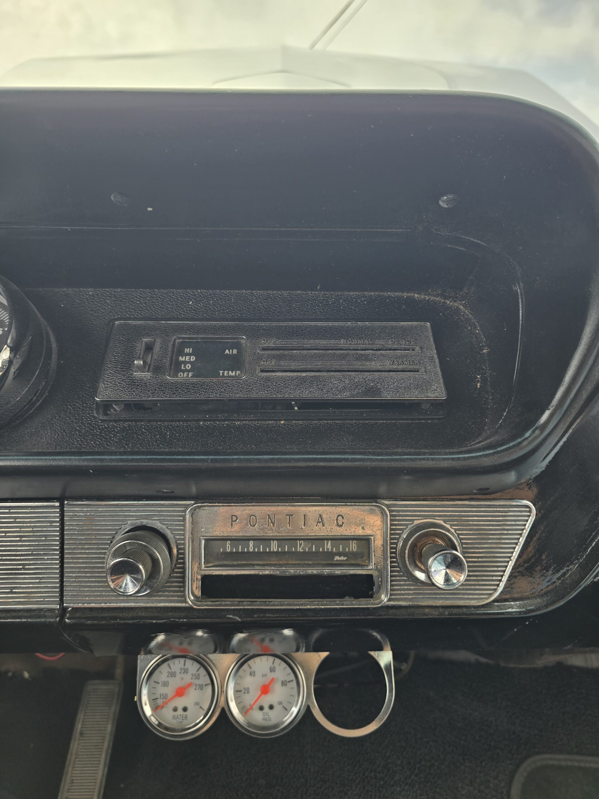 
								1965 Pontiac Tempest (GTO Replica) full									