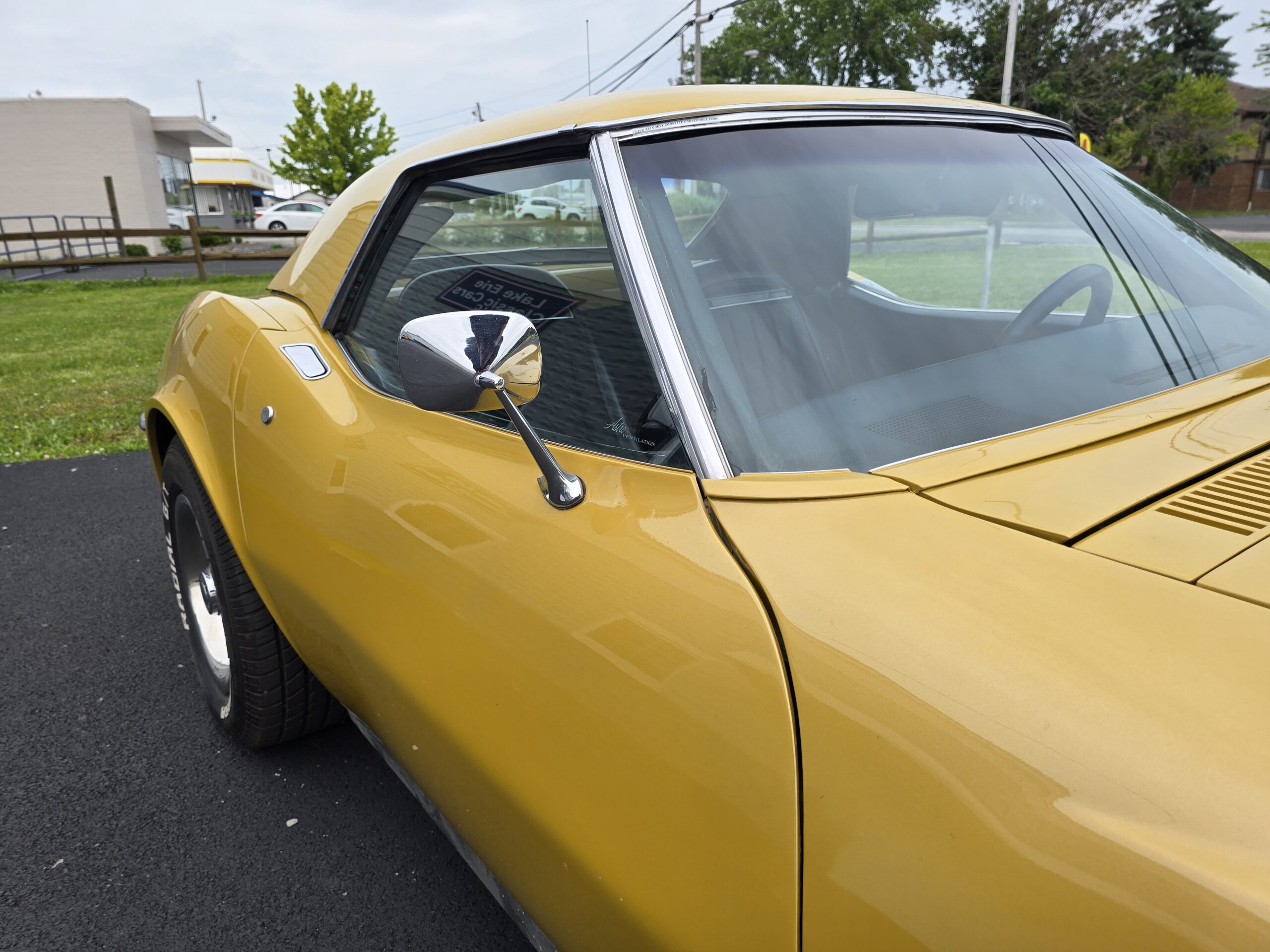 
								1971 Chevy Corvette Convertible full									