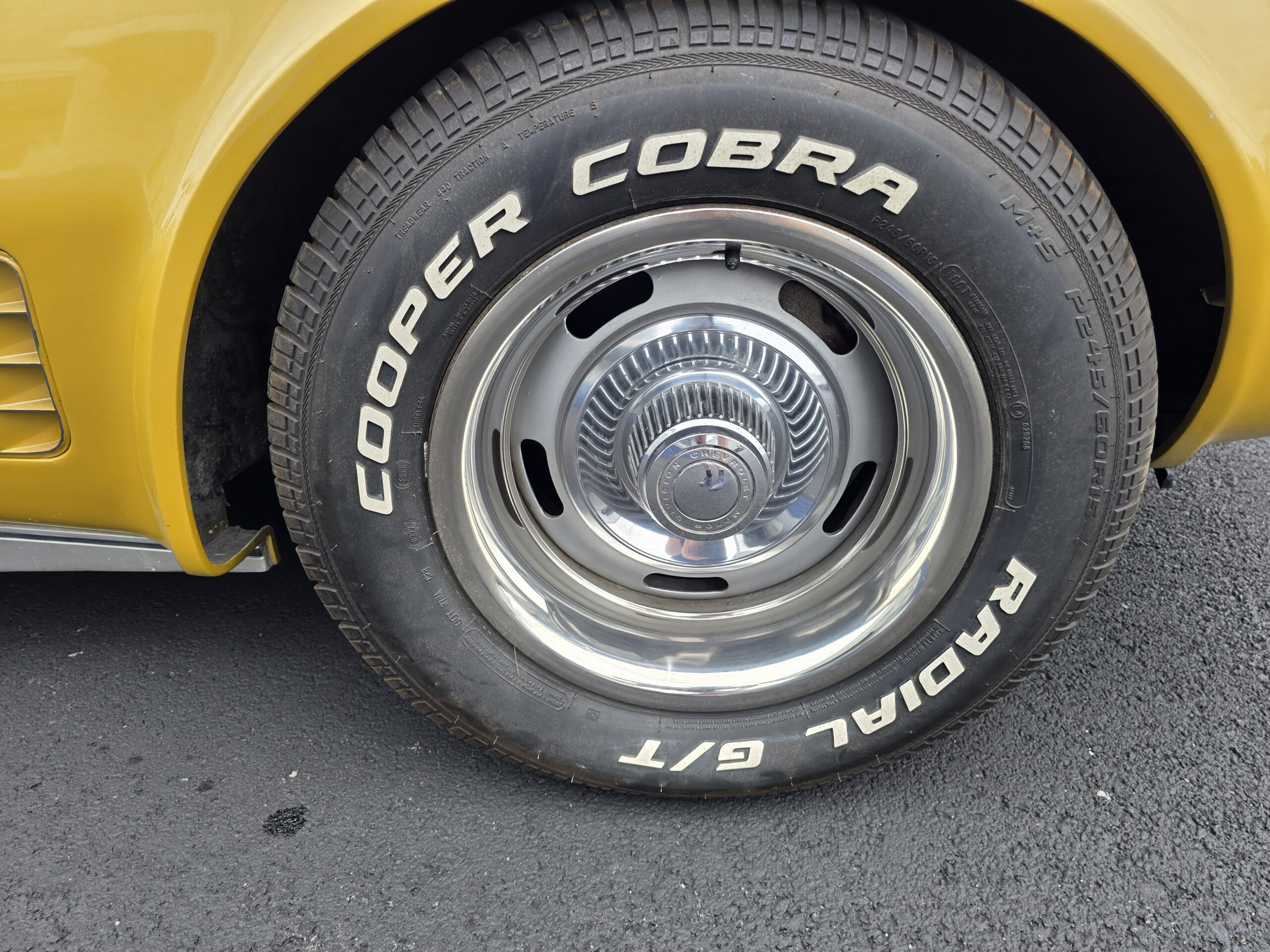 
								1971 Chevy Corvette Convertible full									