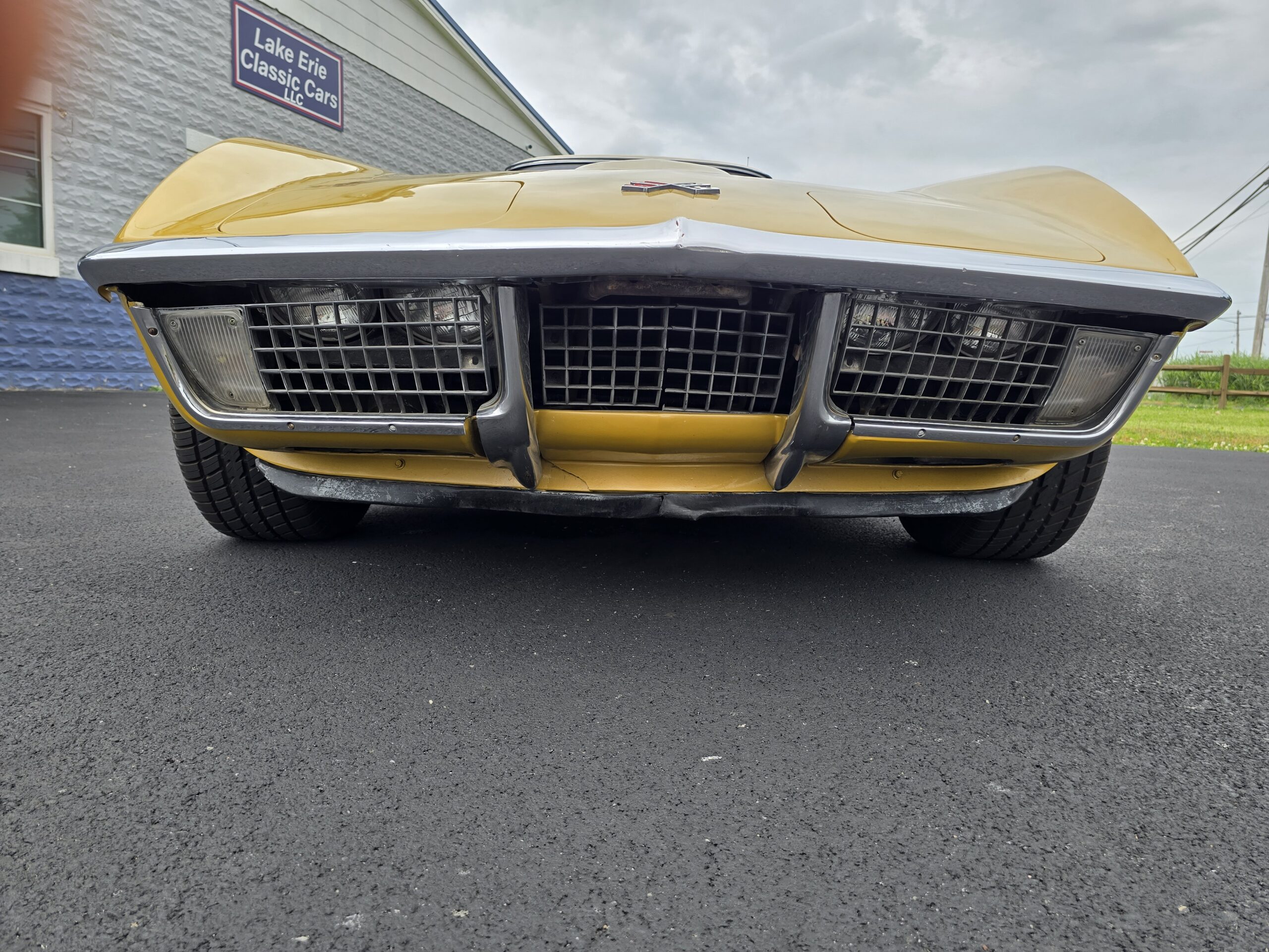 
								1971 Chevy Corvette Convertible full									