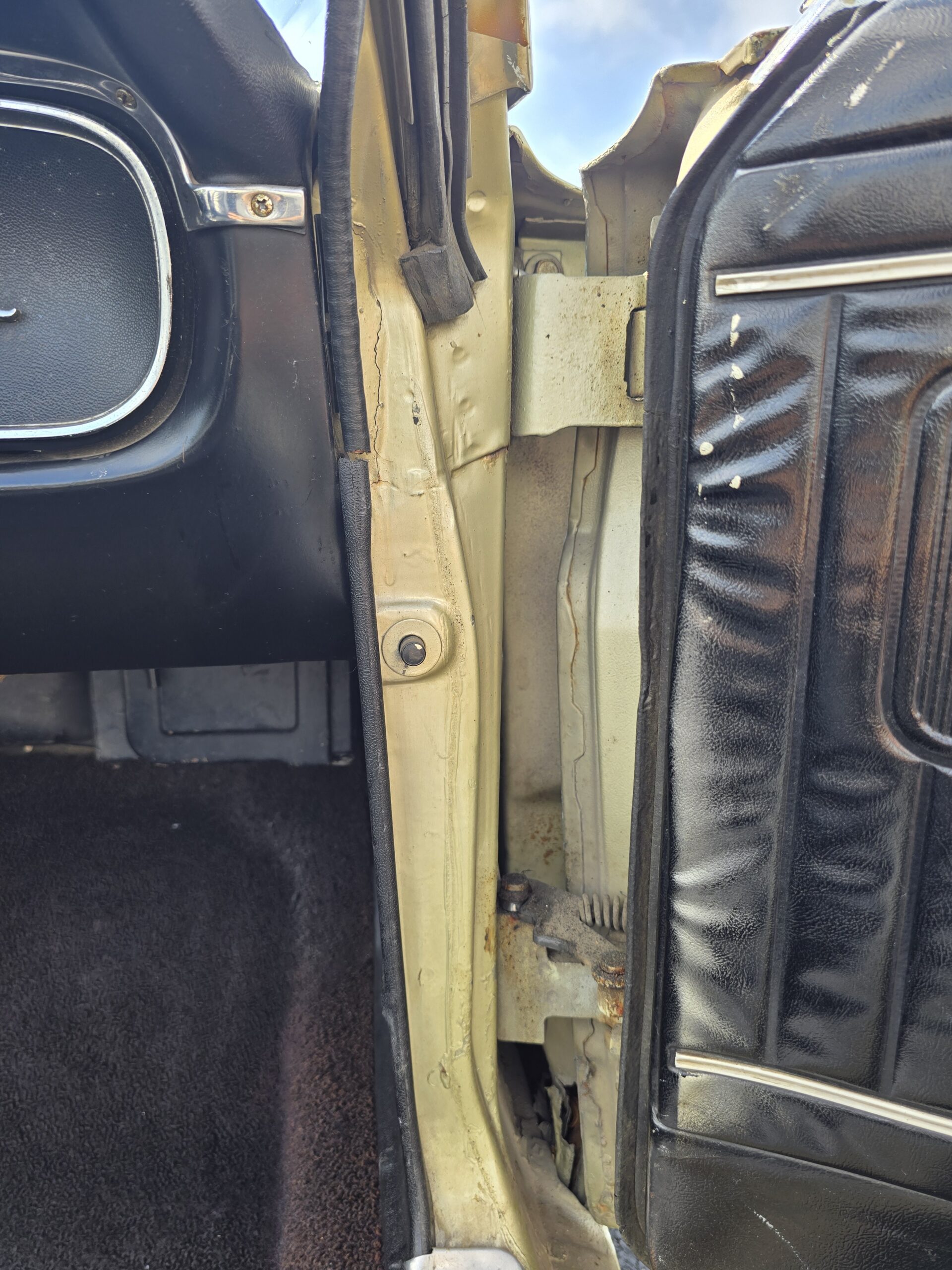 
								1965 Ford Mustang Convertible full									
