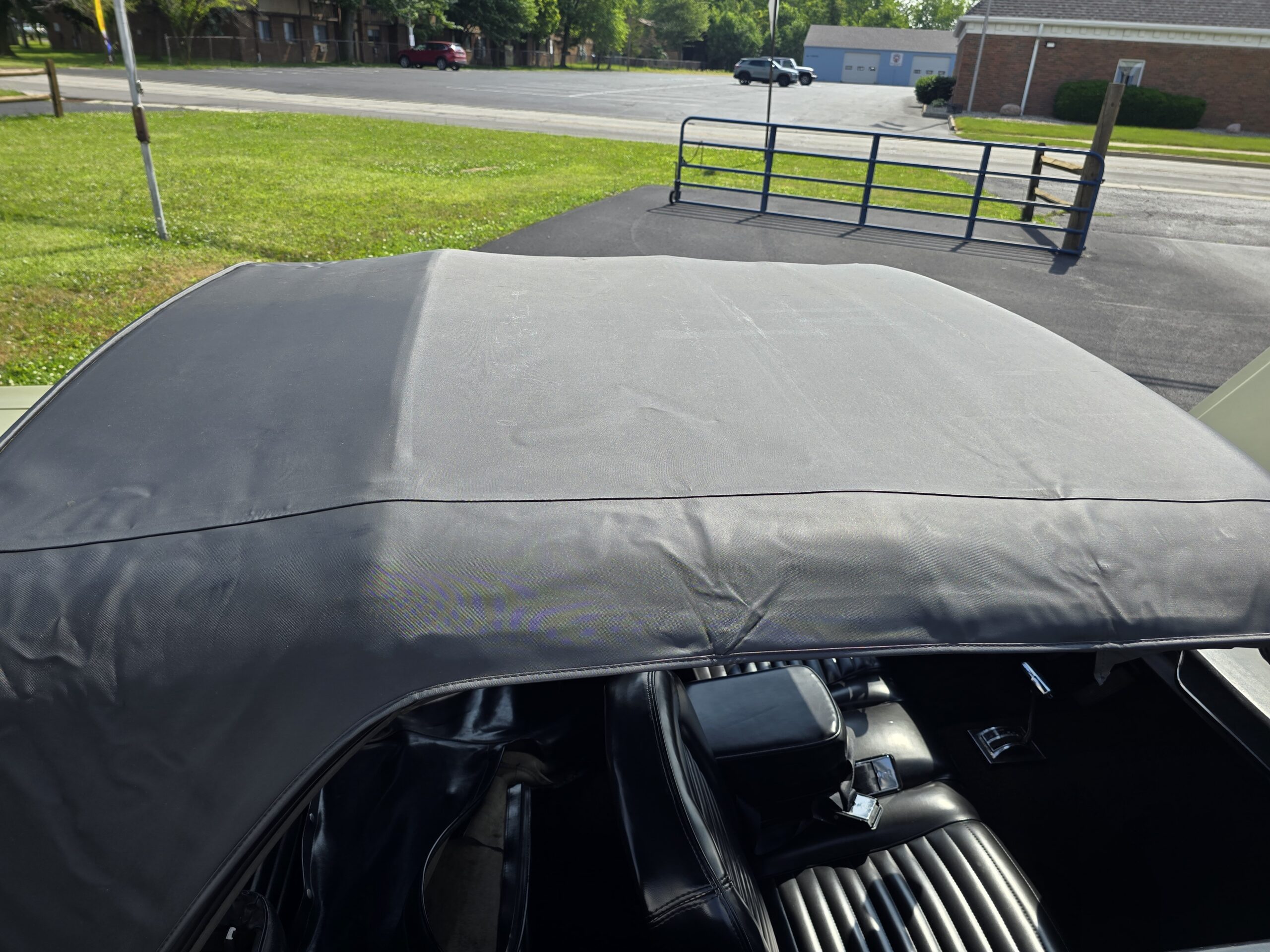 
								1965 Ford Mustang Convertible full									