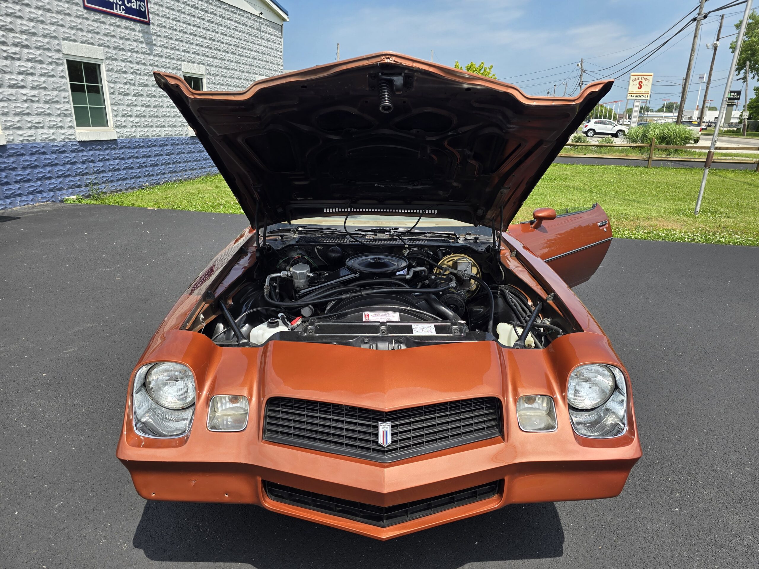
										1980 Chevy Camaro Berlinetta full									
