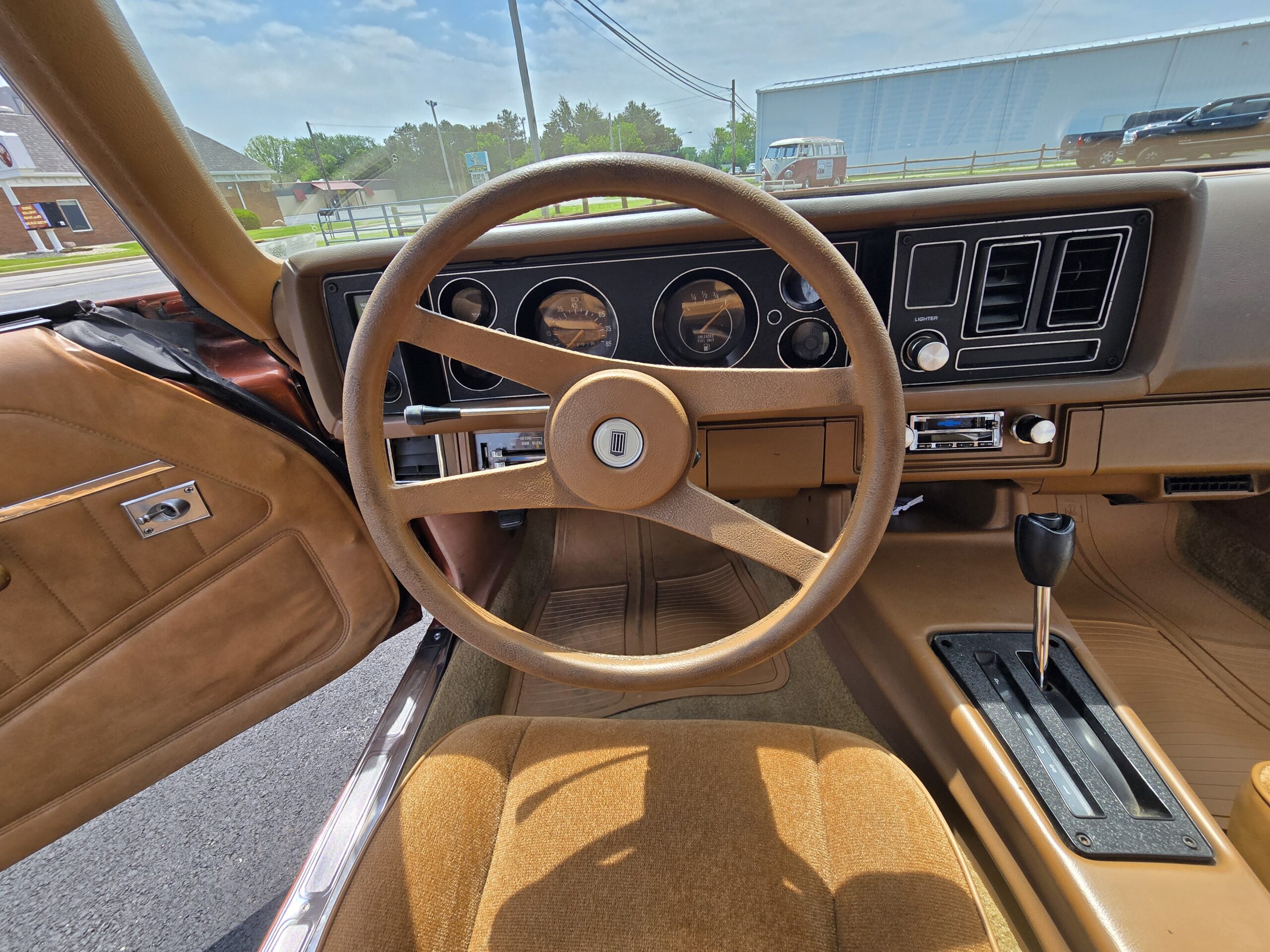 
										1980 Chevy Camaro Berlinetta full									
