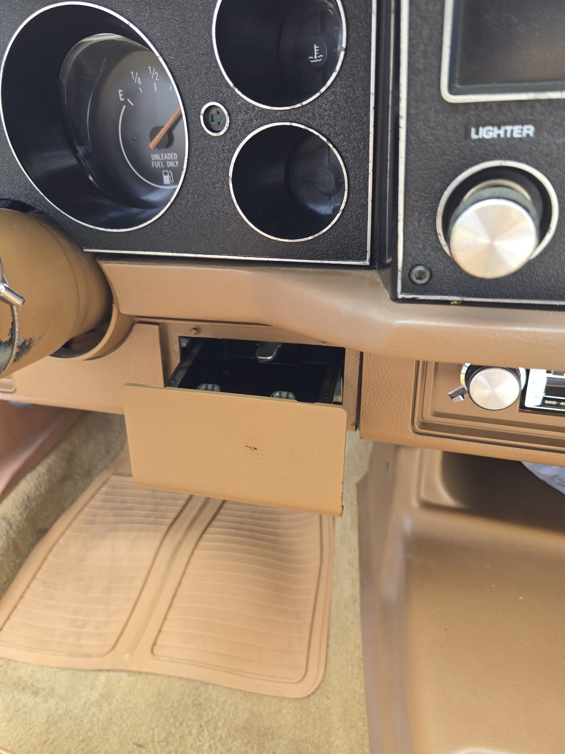 
										1980 Chevy Camaro Berlinetta full									