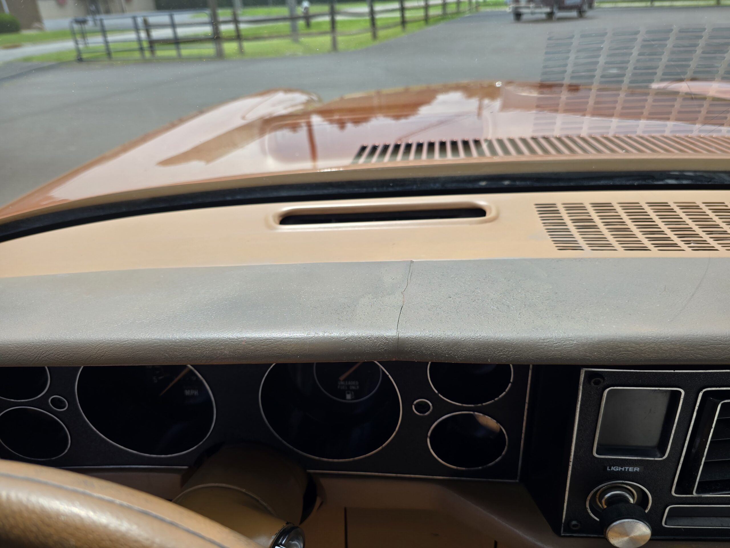 
										1980 Chevy Camaro Berlinetta full									